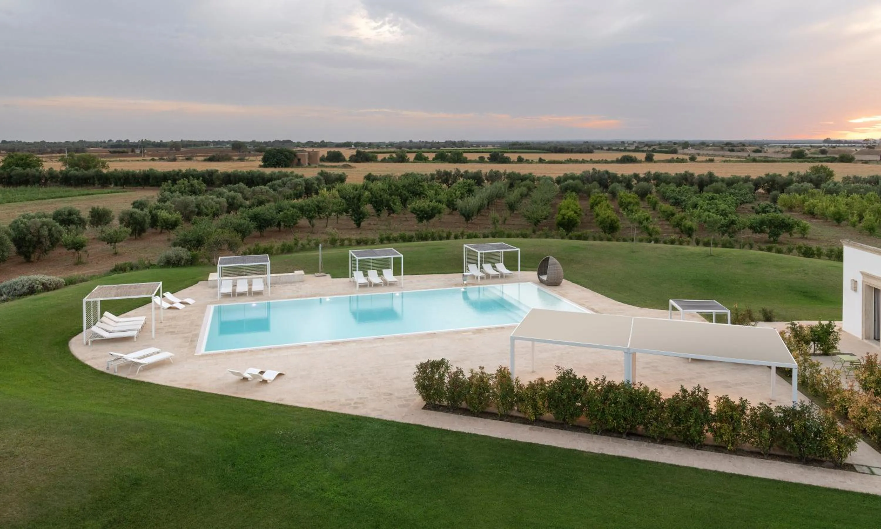 Swimming pool in Masseria Elysium
