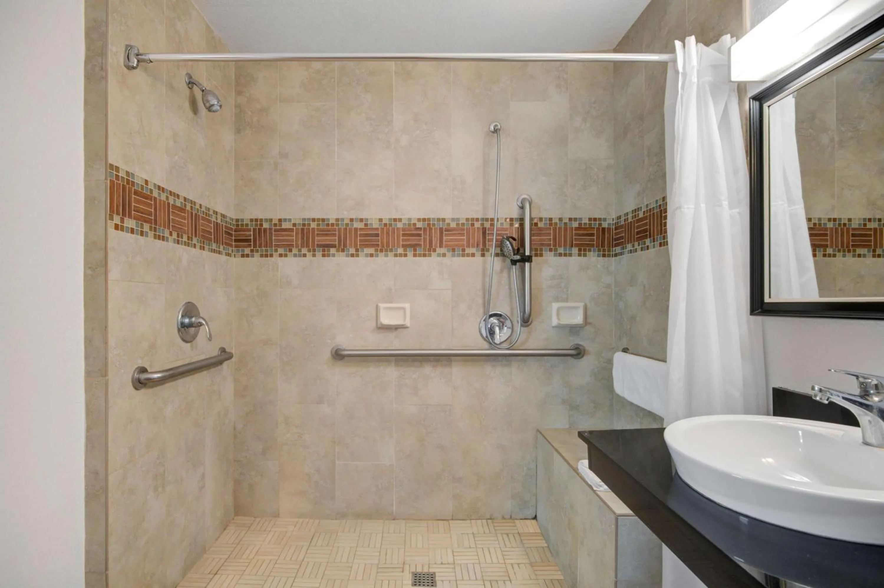 Bathroom in Motel 6 Ontario, CA  Convention Center-Airport