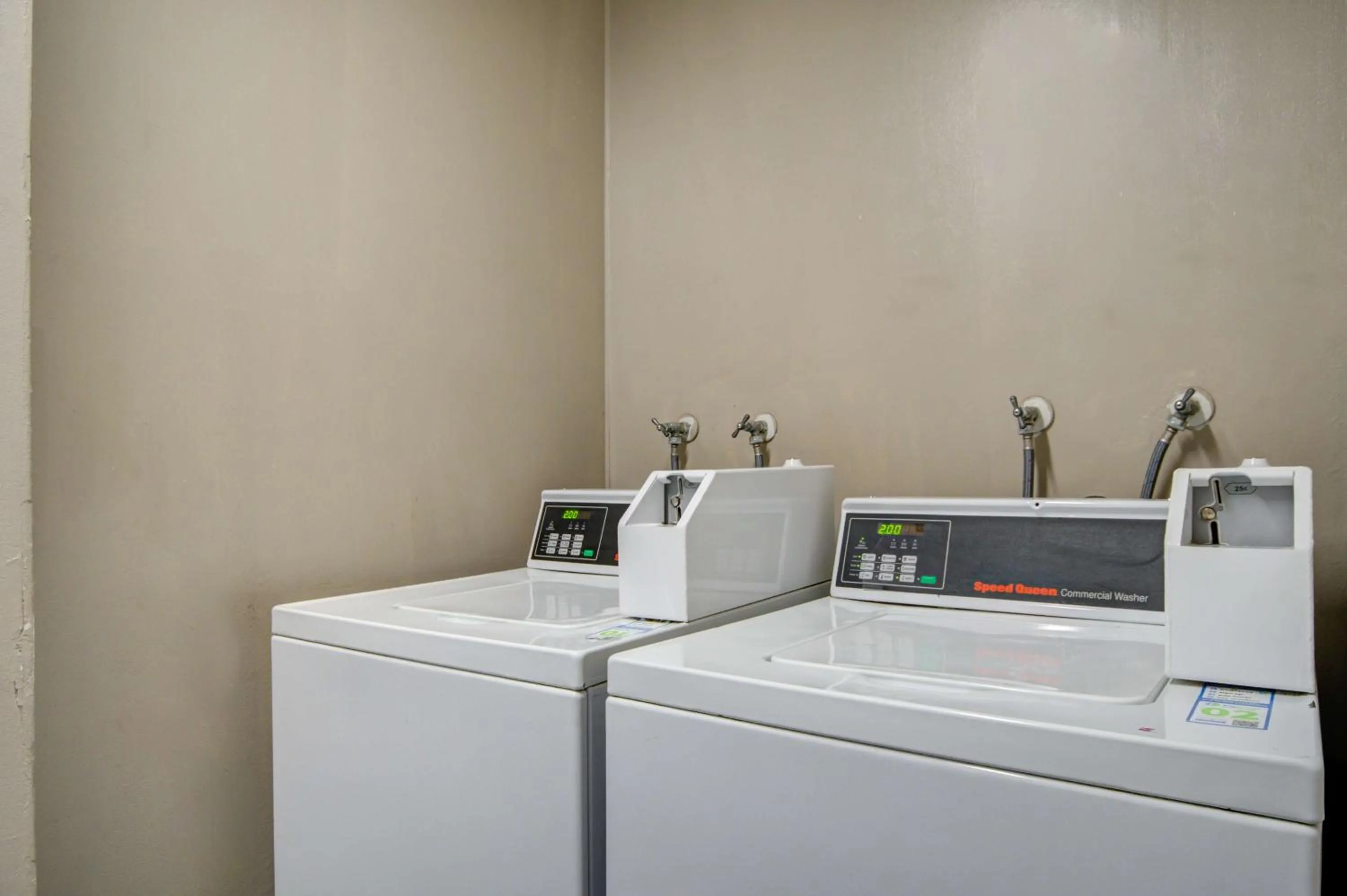 Property building, Kitchen/Kitchenette in Motel 6 Ontario, CA  Convention Center-Airport