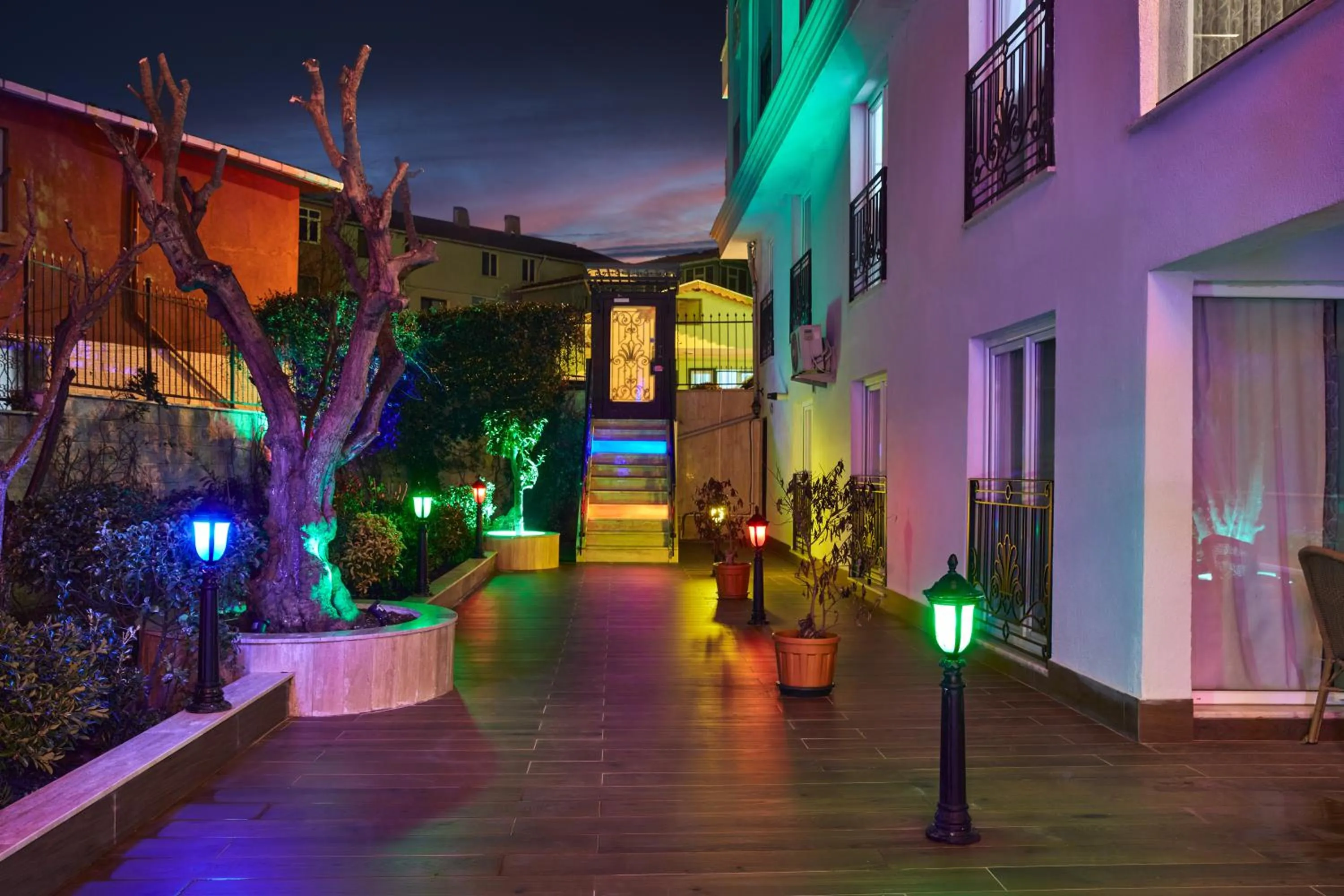 Property building in Tarabya Suites