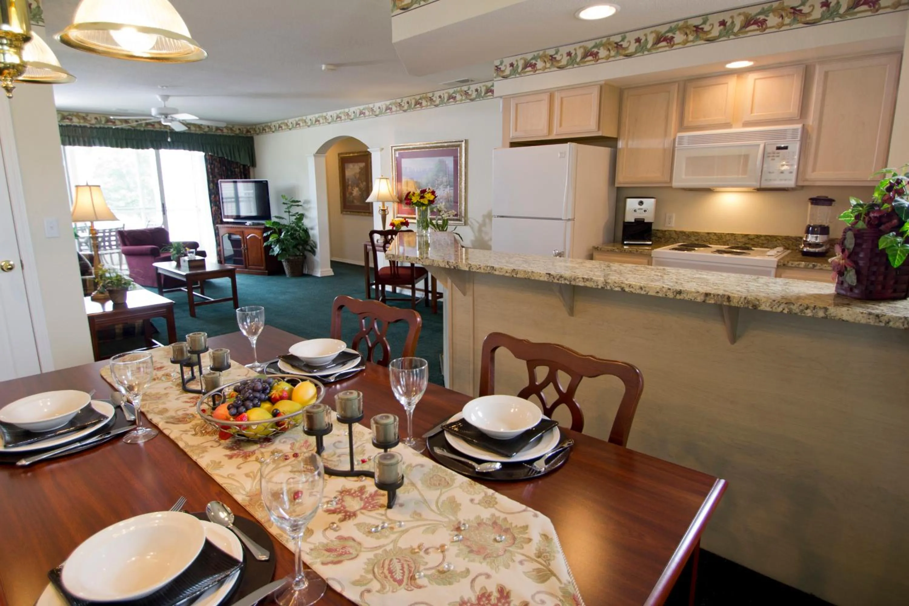 Kitchen or kitchenette in The Suites at Fall Creek