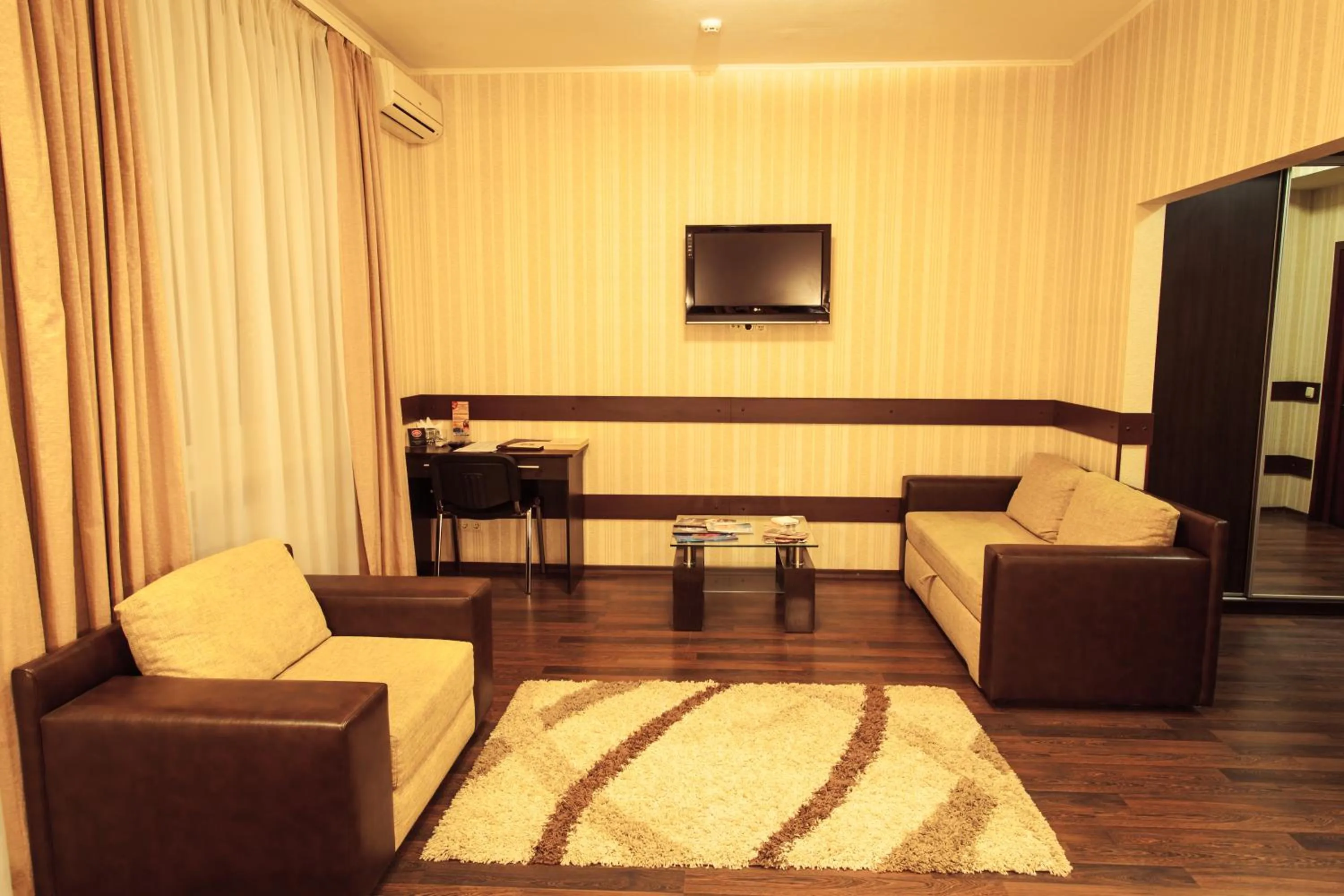 TV and multimedia in Viva Hotel