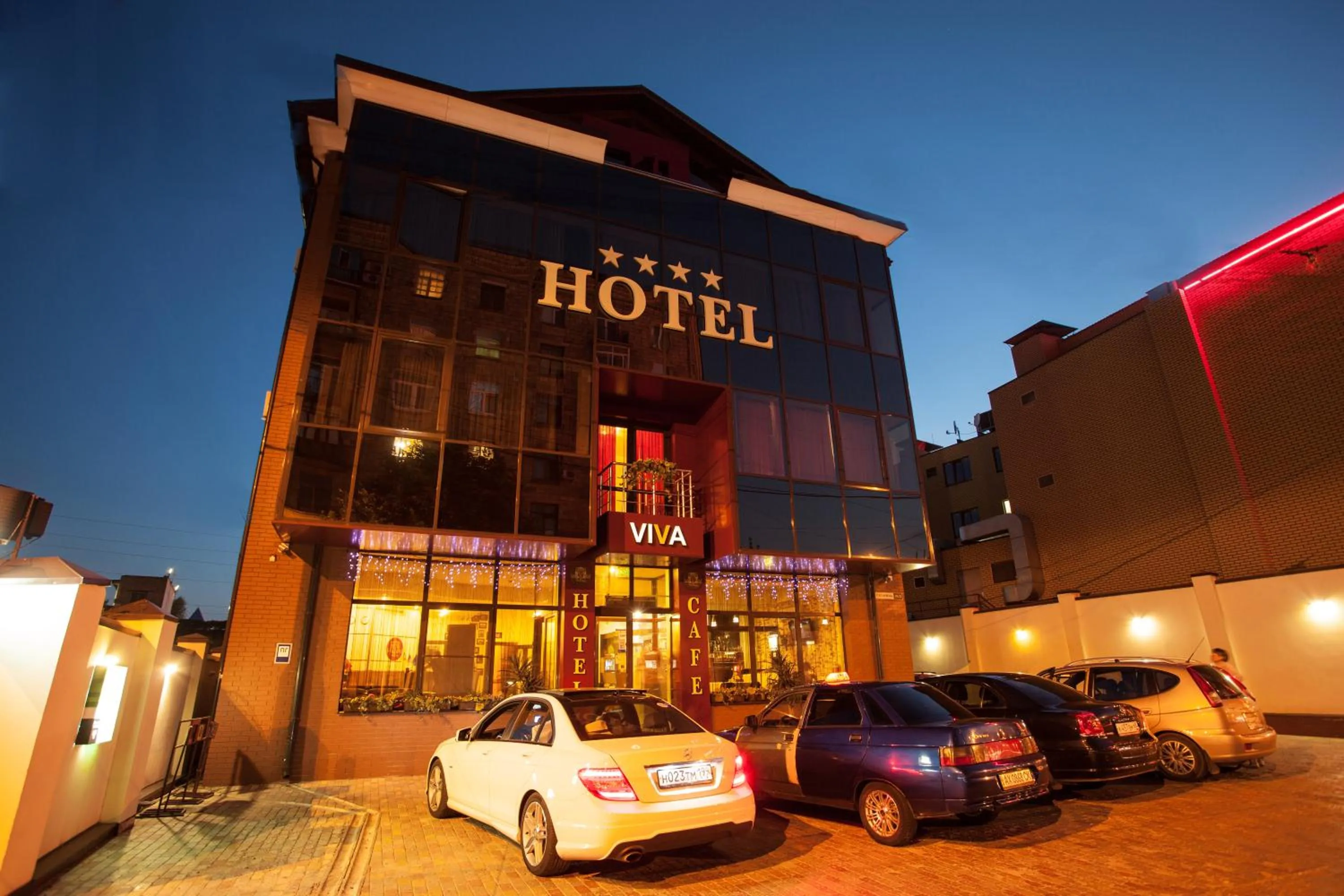 Facade/entrance in Viva Hotel