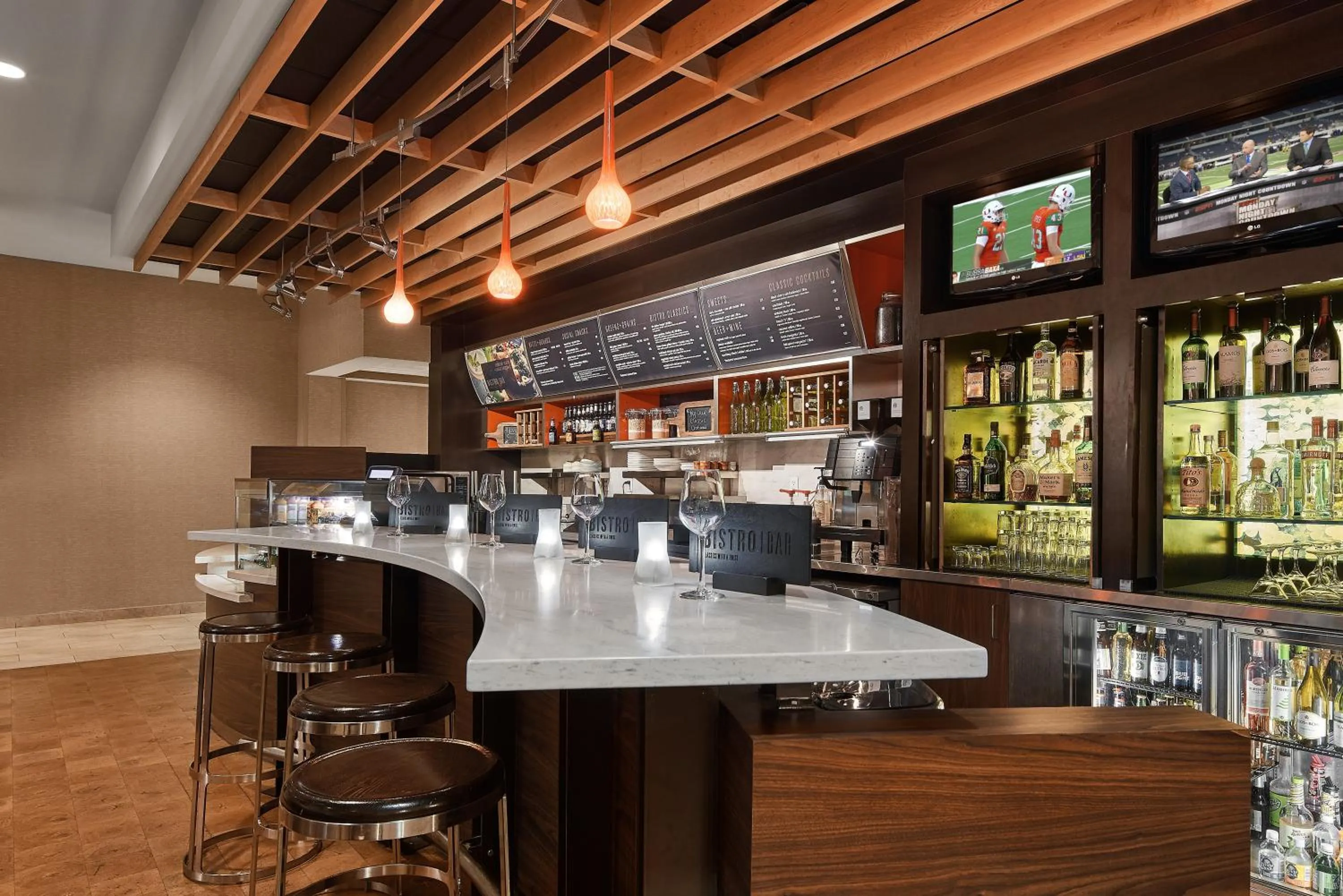 Restaurant/places to eat in Courtyard Shreveport-Bossier City/Louisiana Boardwalk