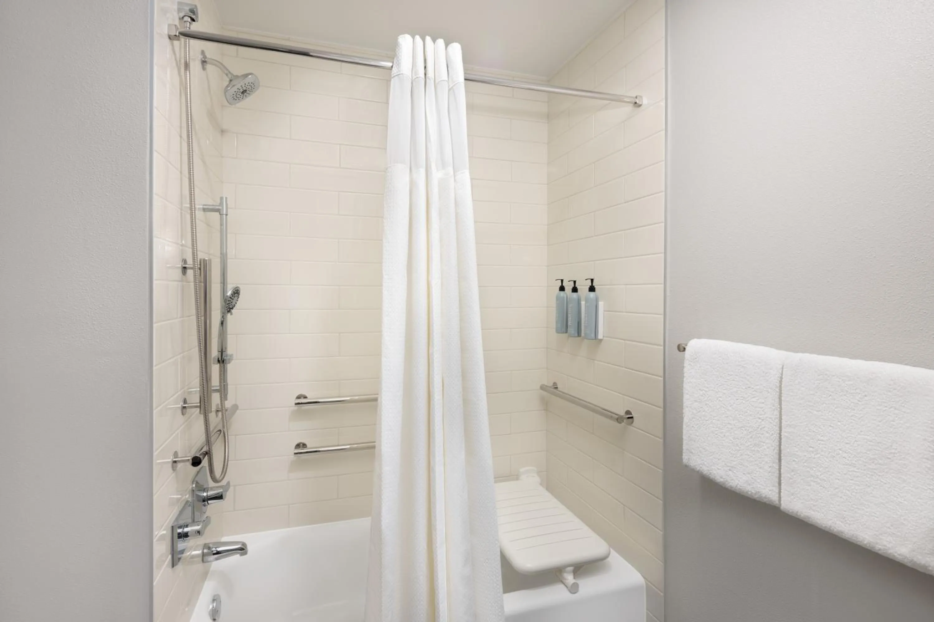 Bathroom in Courtyard by Marriott Springfield Airport