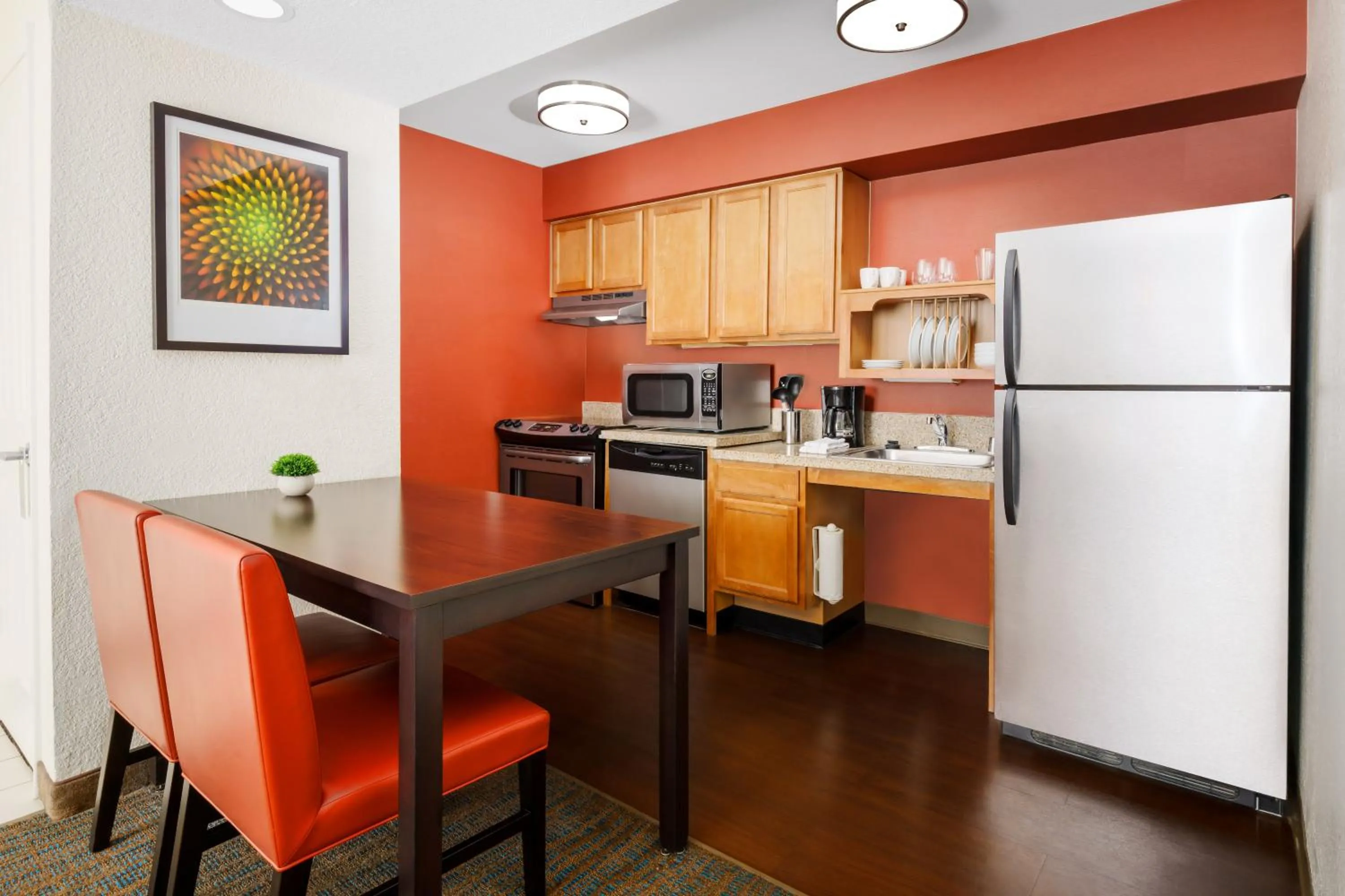 kitchen in Residence Inn Fremont Silicon Valley