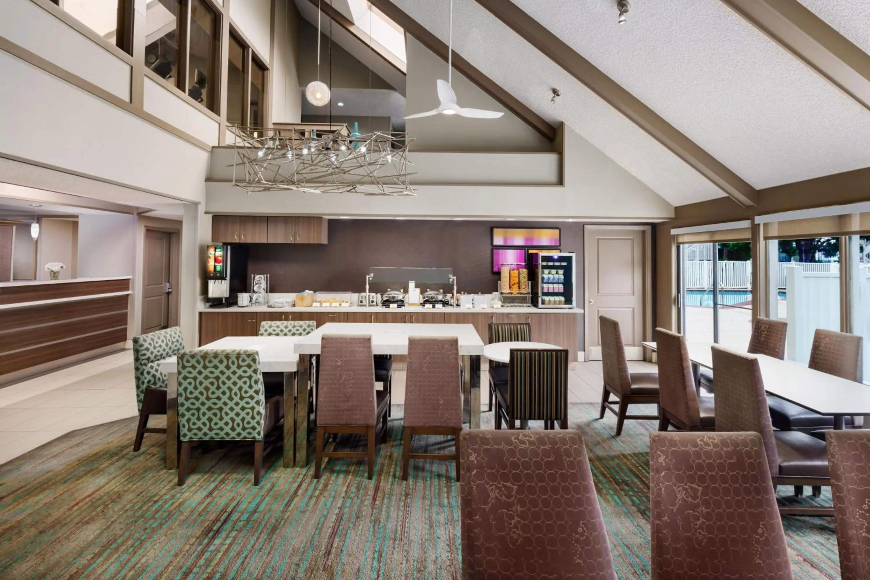 Restaurant/places to eat in Residence Inn Fremont Silicon Valley
