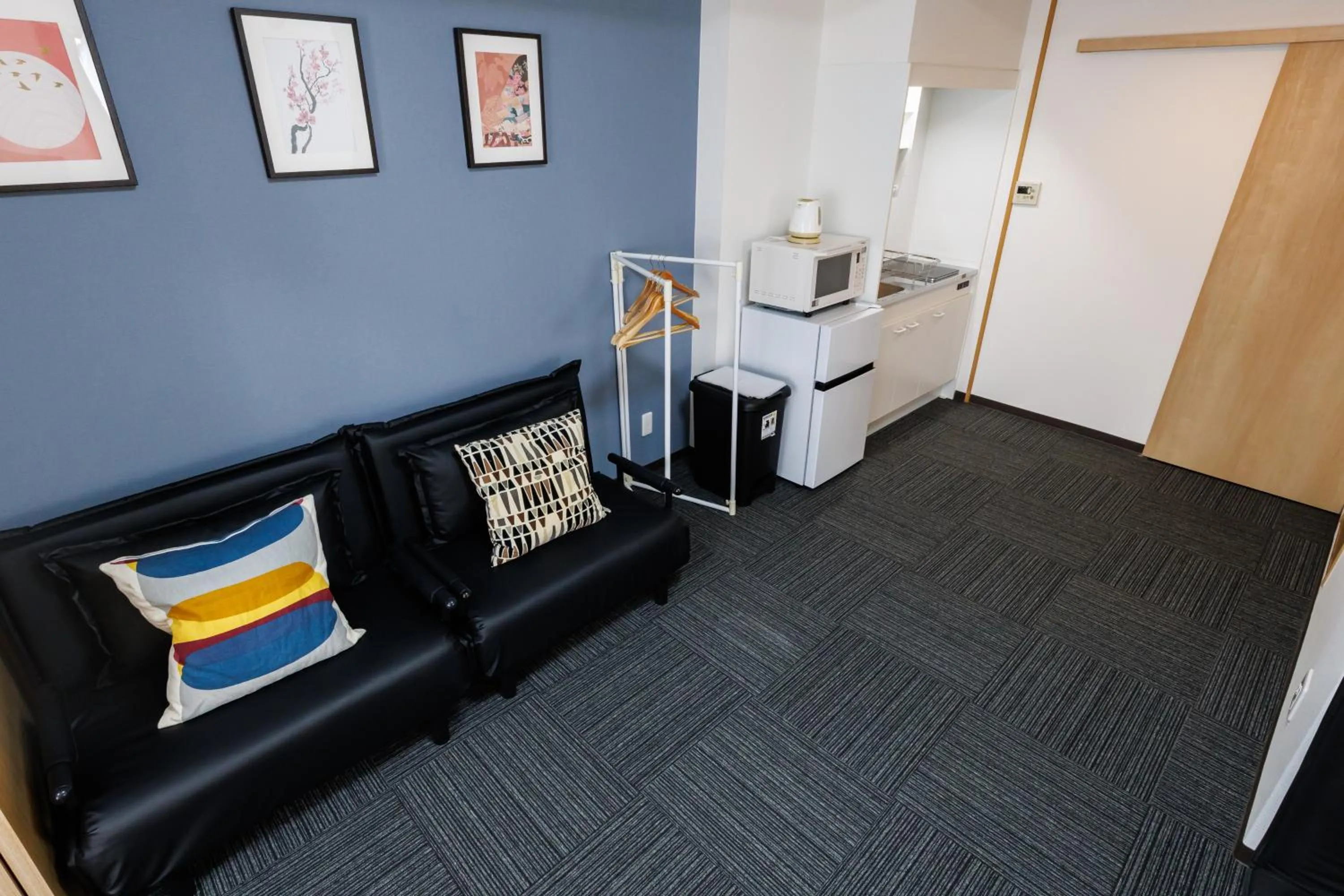 Grande Famille Shimanouchi Dotonbori Condo