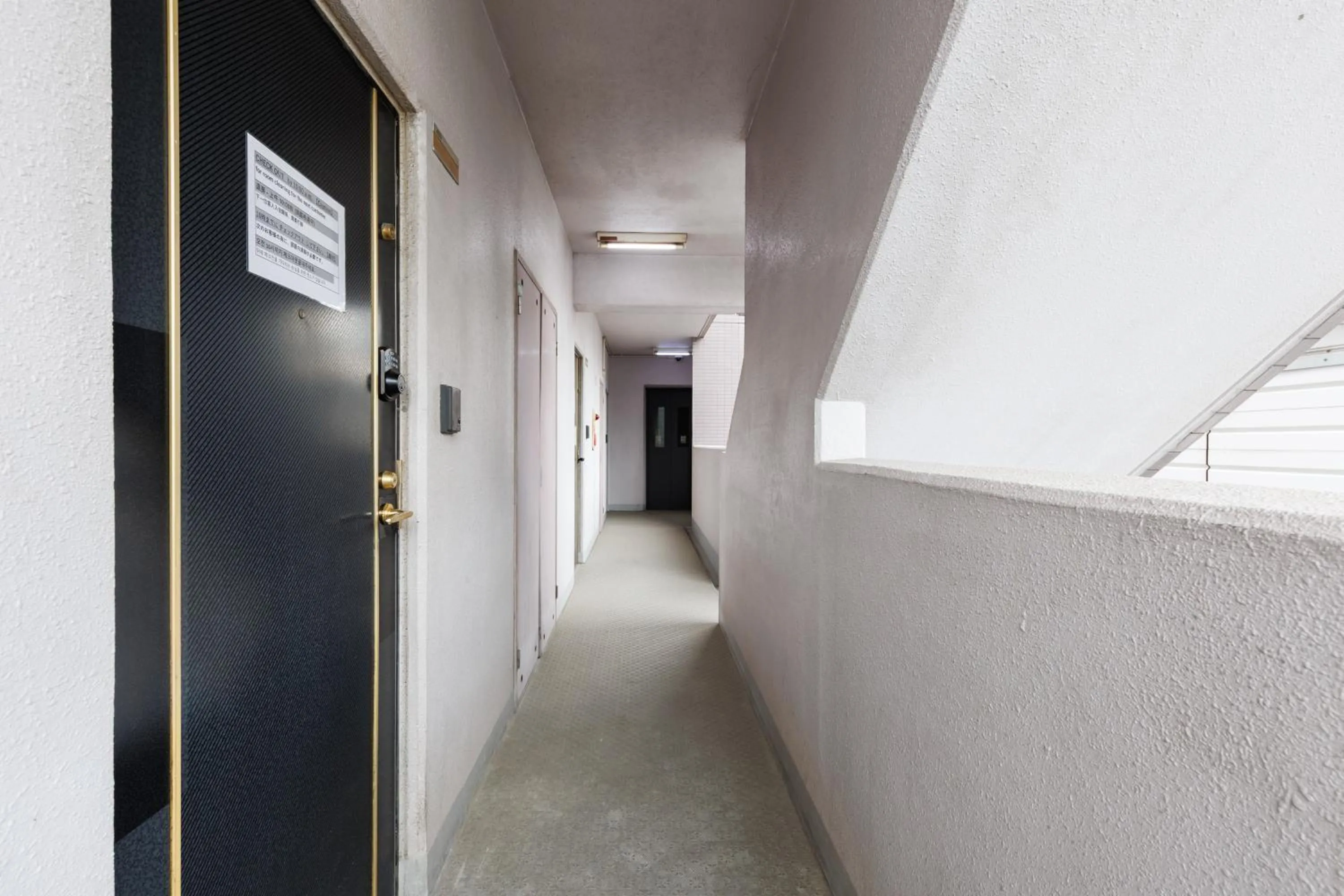 Grande Famille Shimanouchi Dotonbori Condo