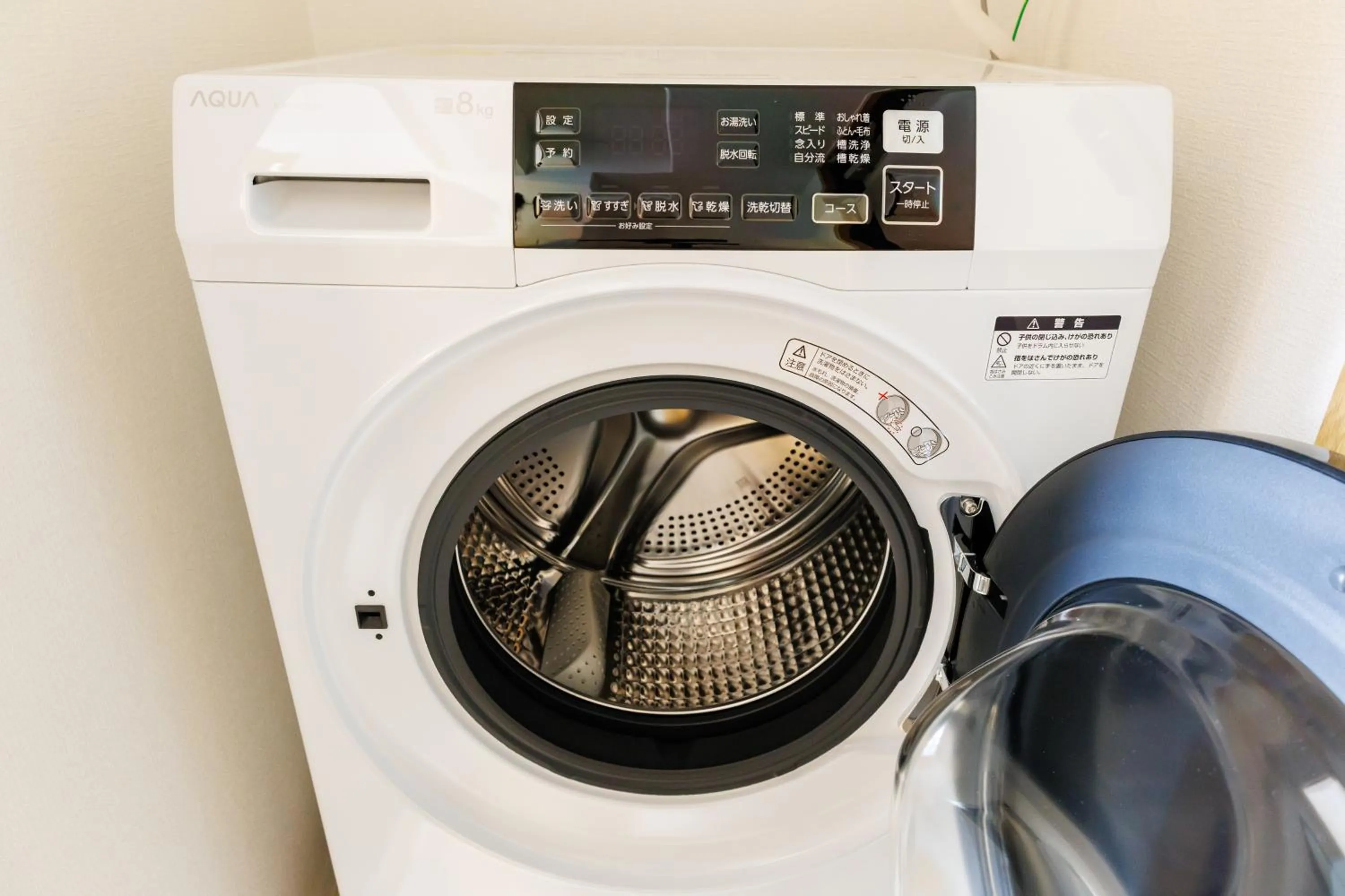 Grande Famille Shimanouchi Dotonbori Condo