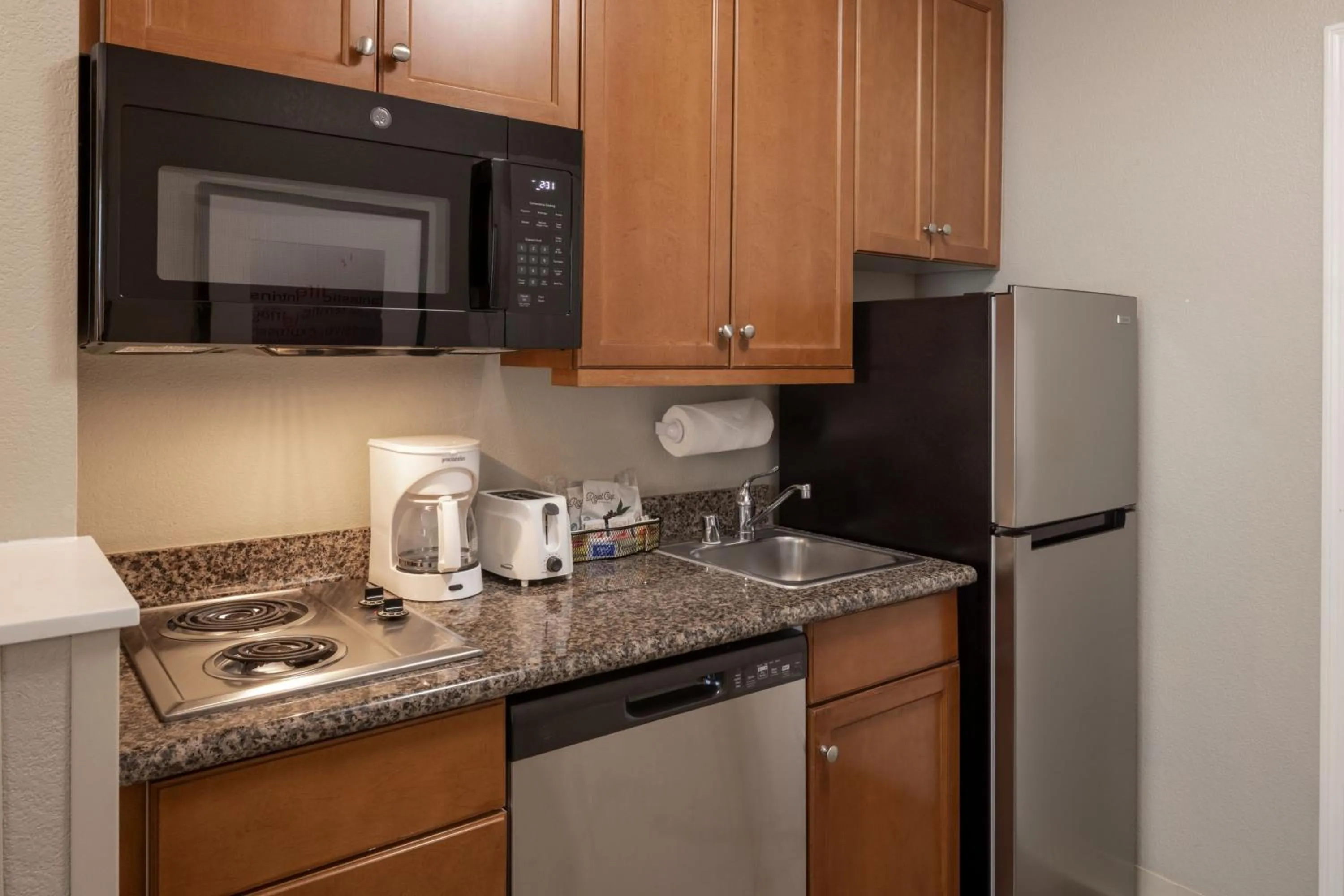 Kitchen or kitchenette in TownePlace Suites by Marriott Sunnyvale Silicon Valley