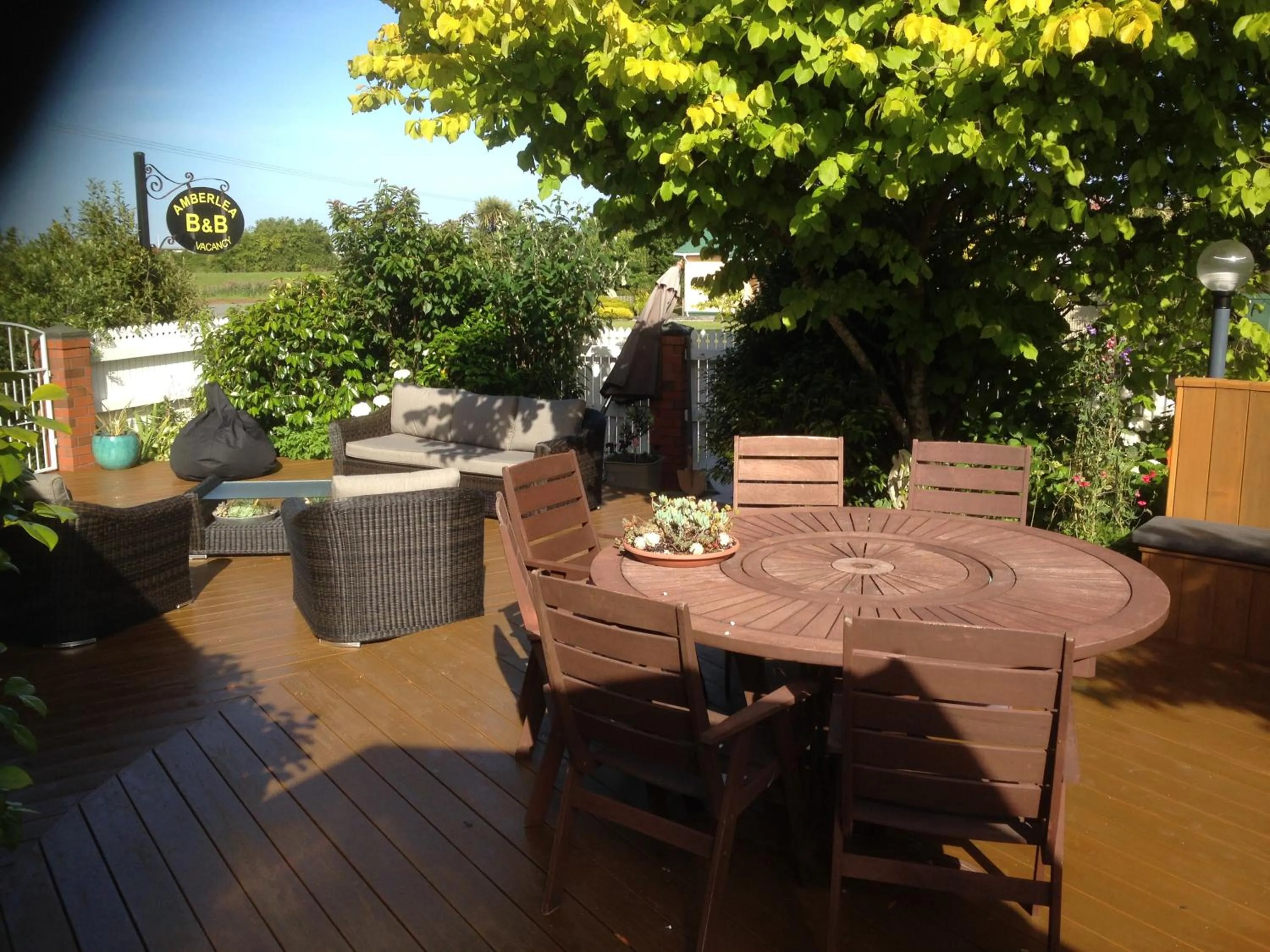 Garden in Amberlea B&B