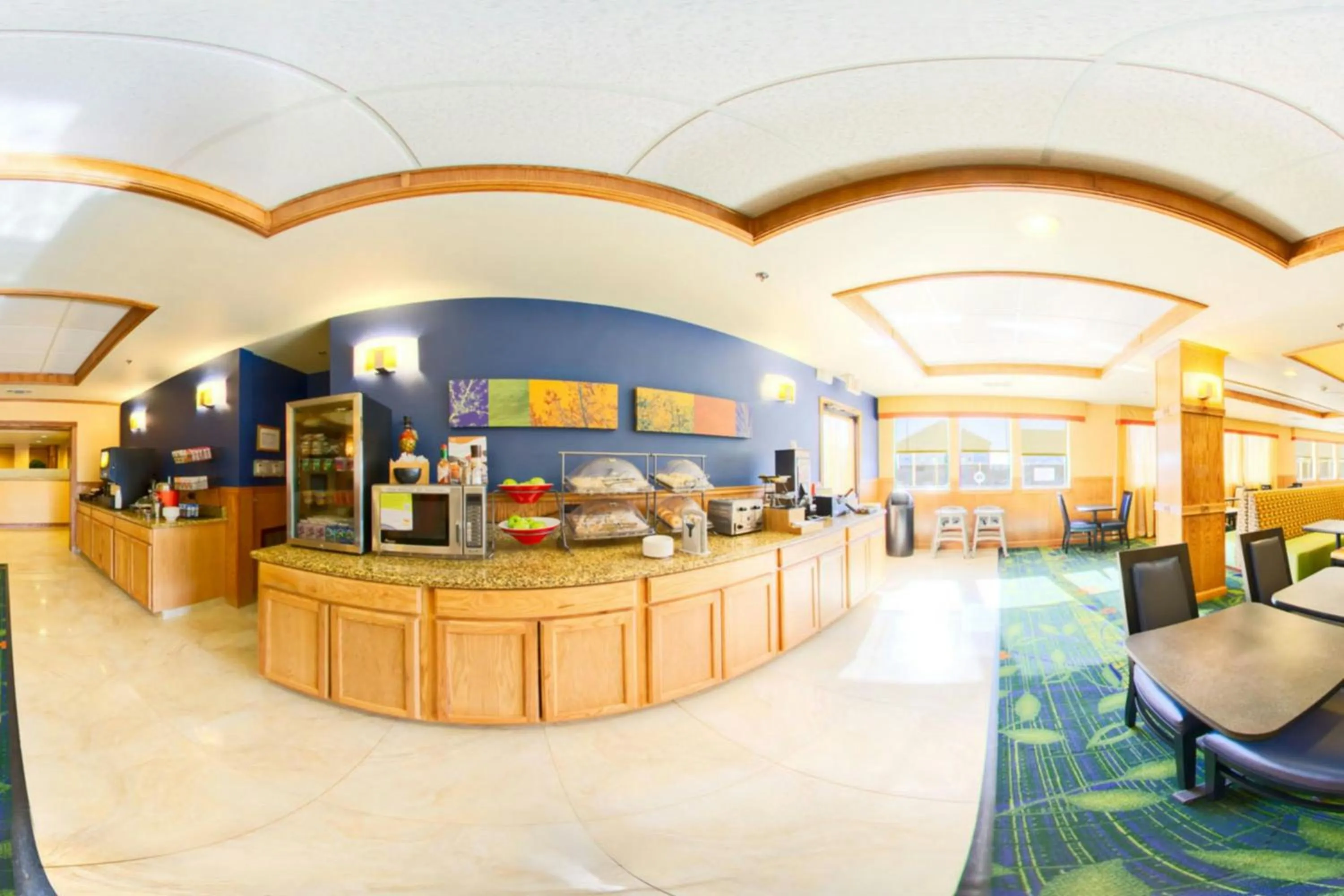 Breakfast in Fairfield Inn & Suites San Angelo