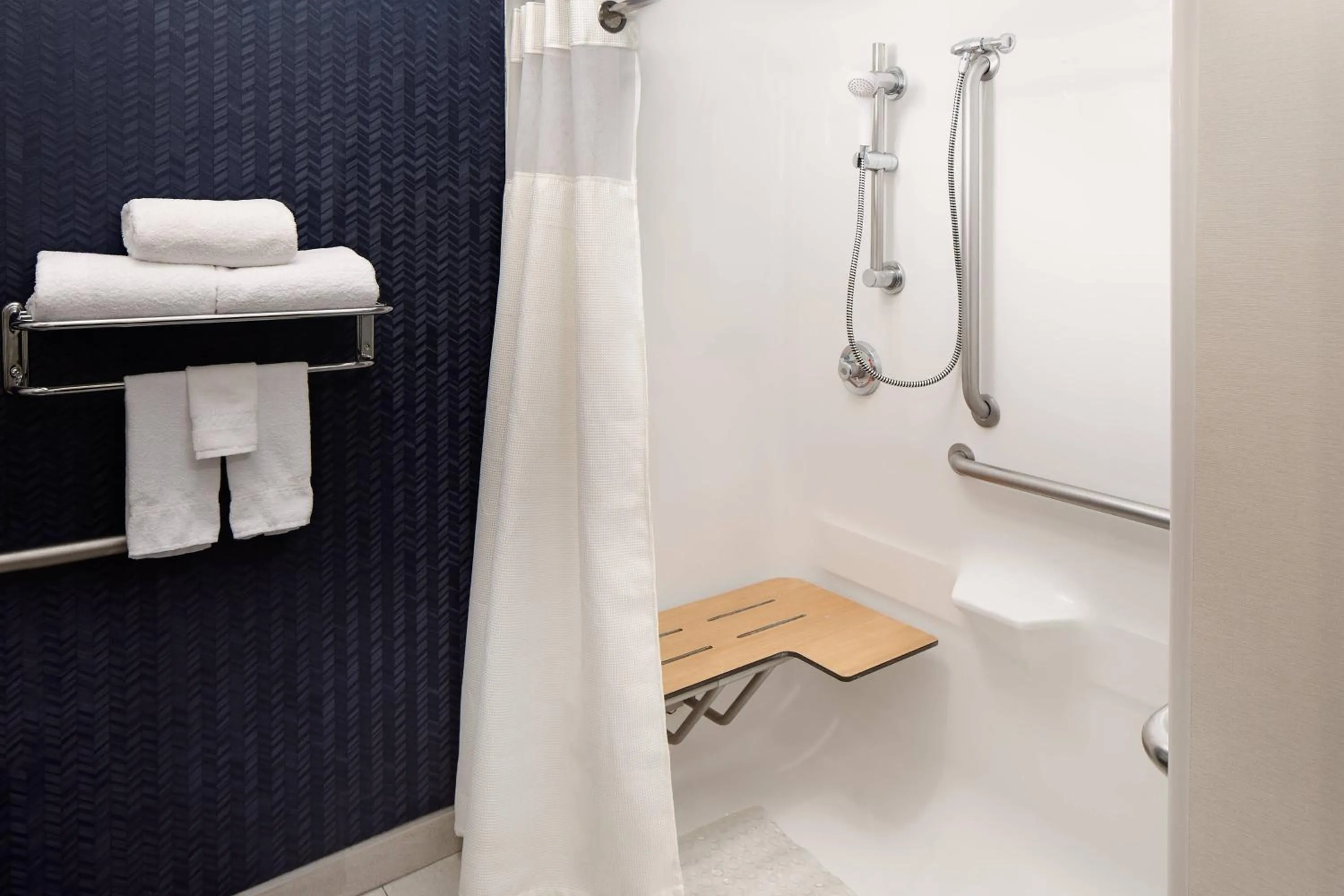 Bathroom in Fairfield Inn & Suites San Angelo