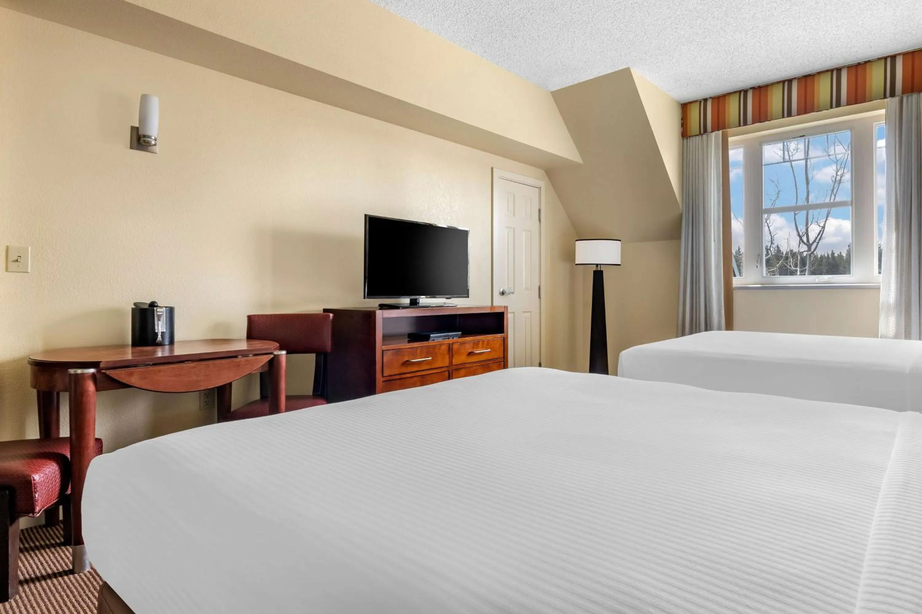 Bedroom, Bed in Hilton Vacation Club Lake Tahoe Resort South