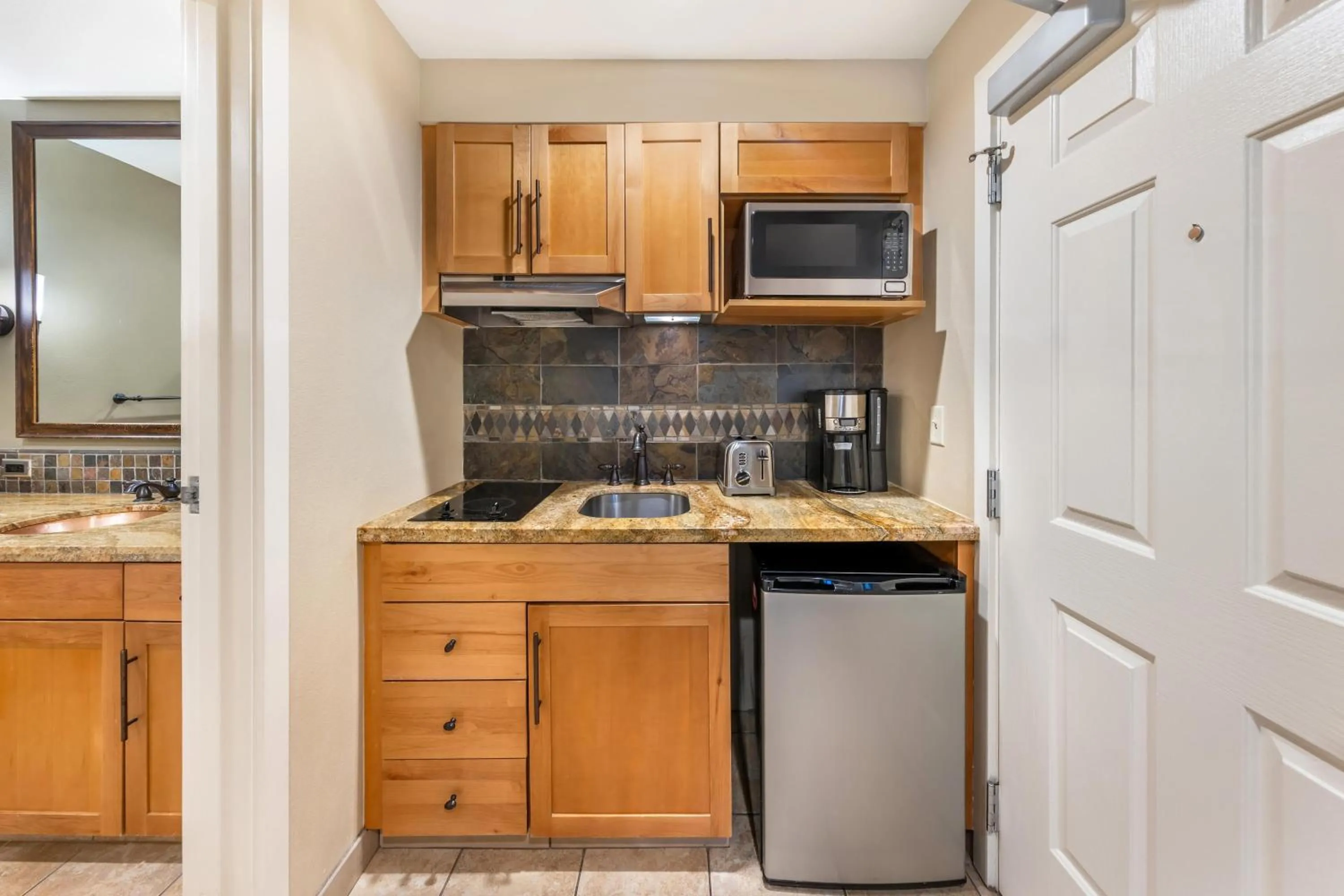 Kitchen or kitchenette in Hilton Vacation Club Lake Tahoe Resort South