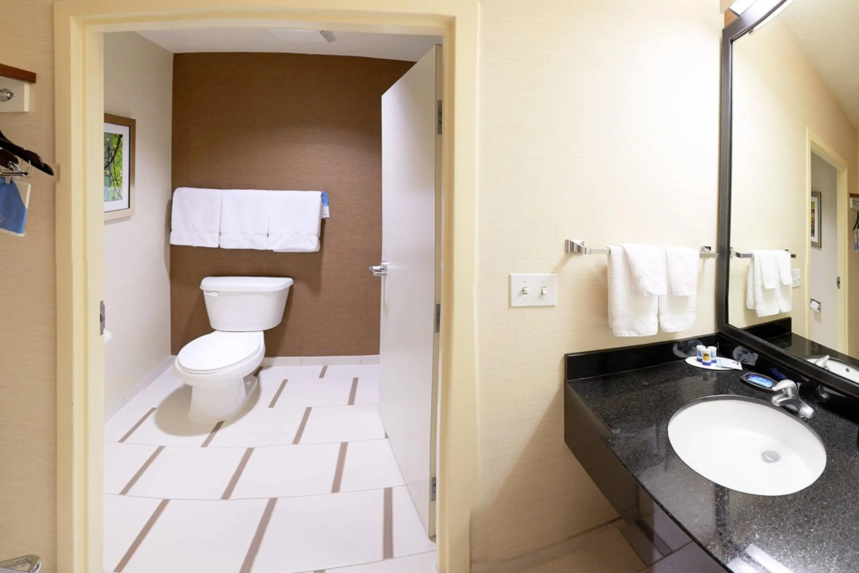 Bathroom in Fairfield Inn Salt Lake City South