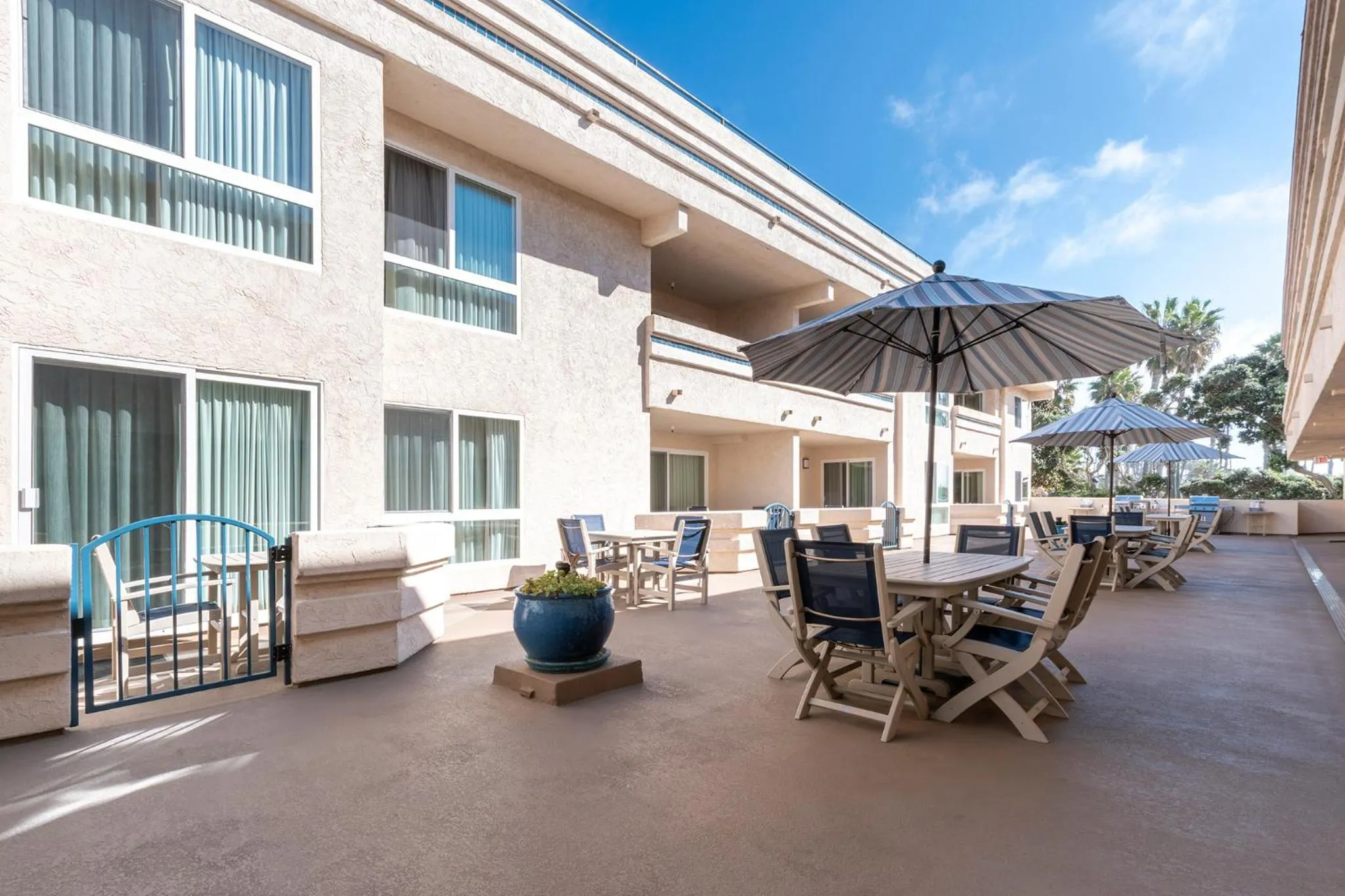 Inner courtyard view in Southern California Beach Club