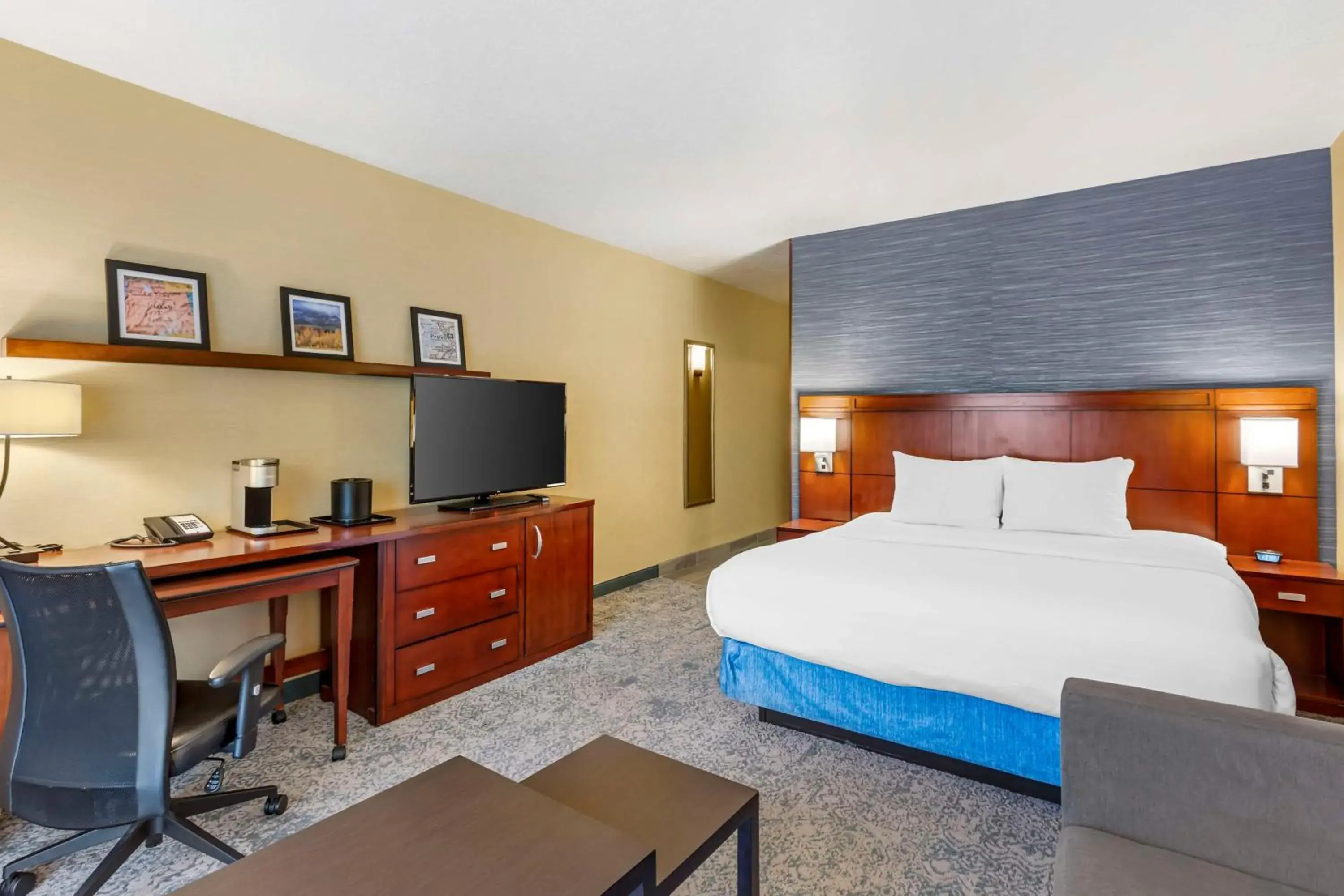 Bedroom, Bed in Best Western Plus Provo University Inn Bedroom, Bed in Best Western Plus Provo University Inn