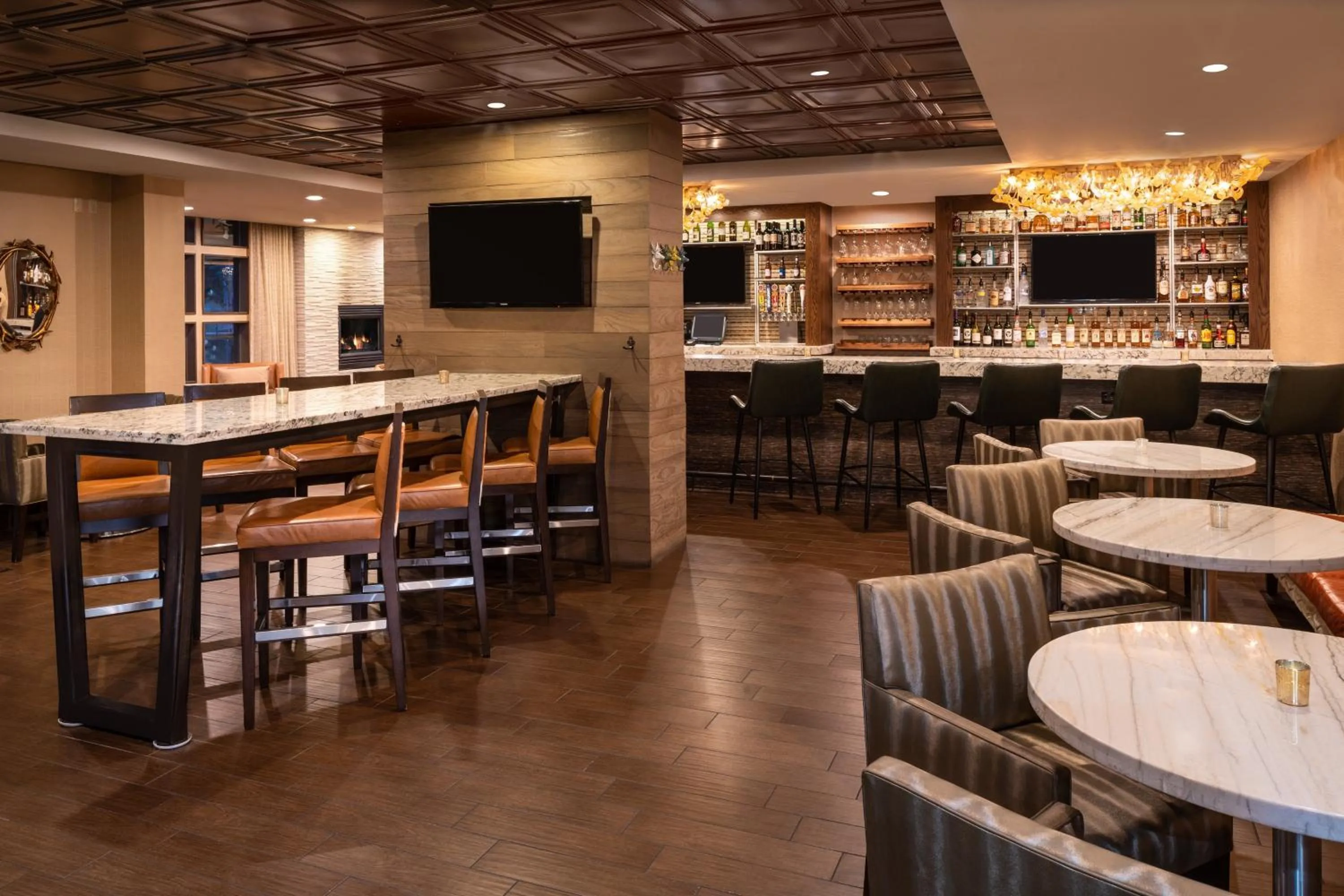 Lounge or bar in Sheraton Park City