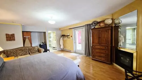 Auberge Wild Rose Inn