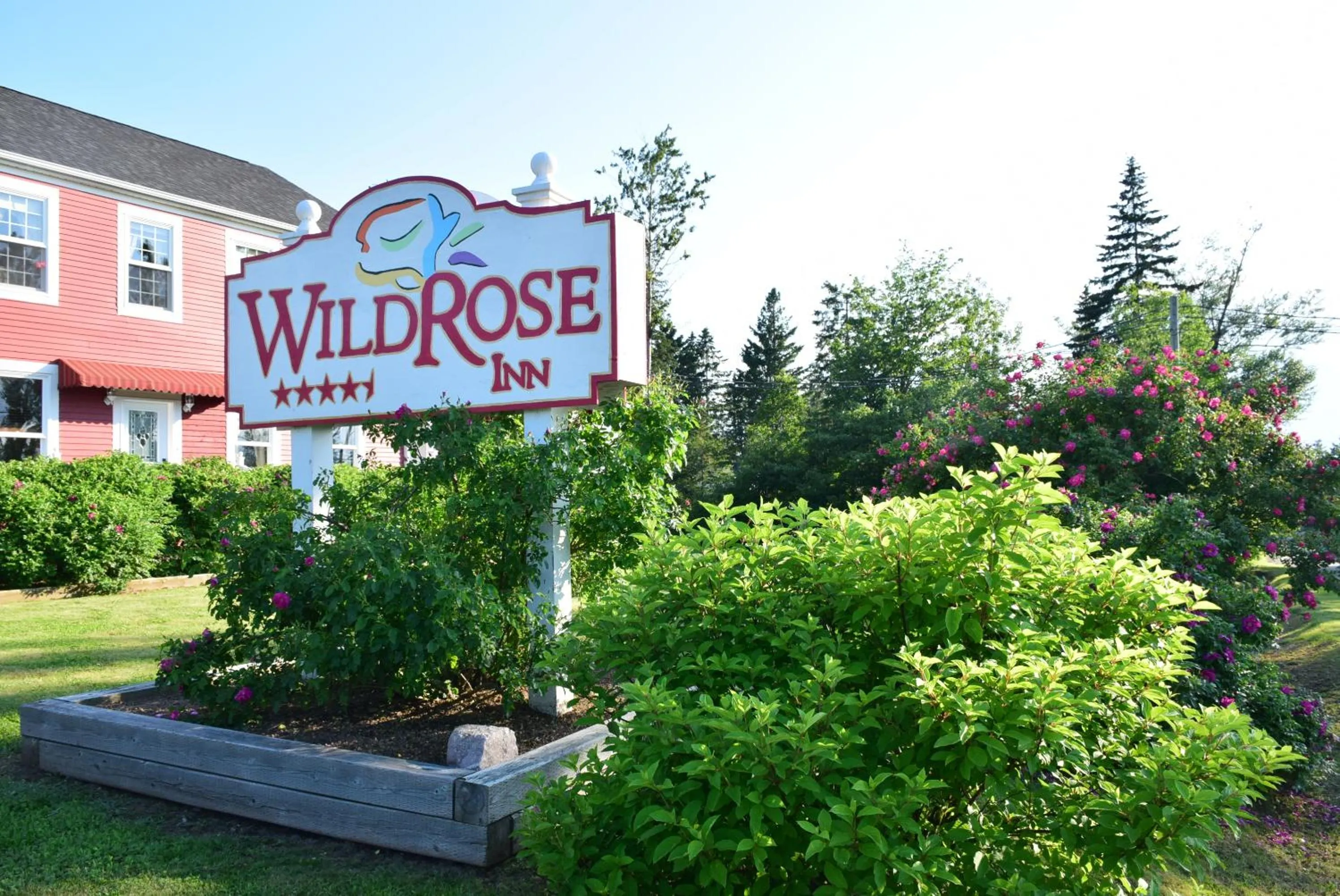 Property building in Auberge Wild Rose Inn
