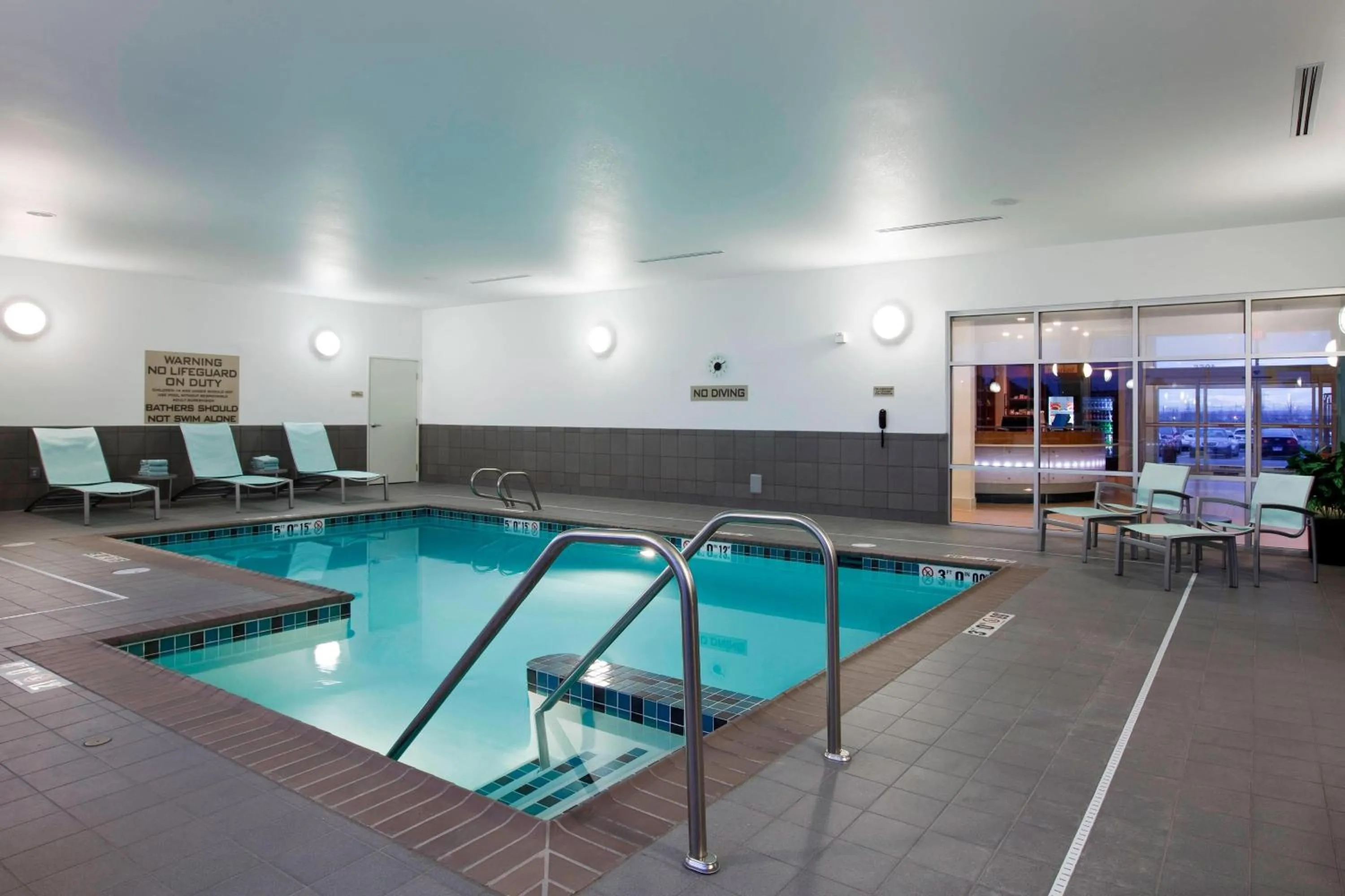 Swimming pool in SpringHill Suites by Marriott Salt Lake City Airport