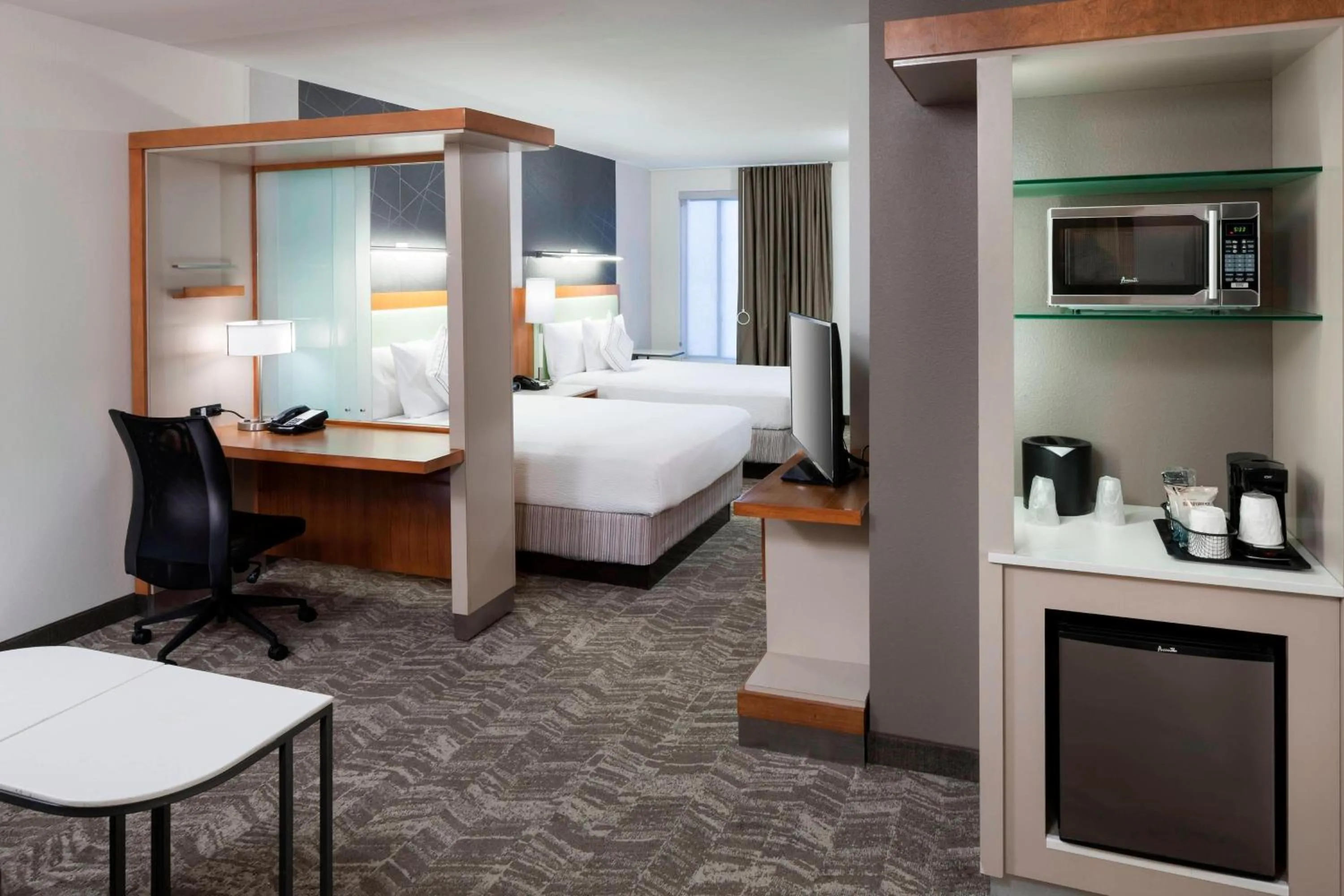 Photo of the whole room, Bed in SpringHill Suites by Marriott Salt Lake City Airport