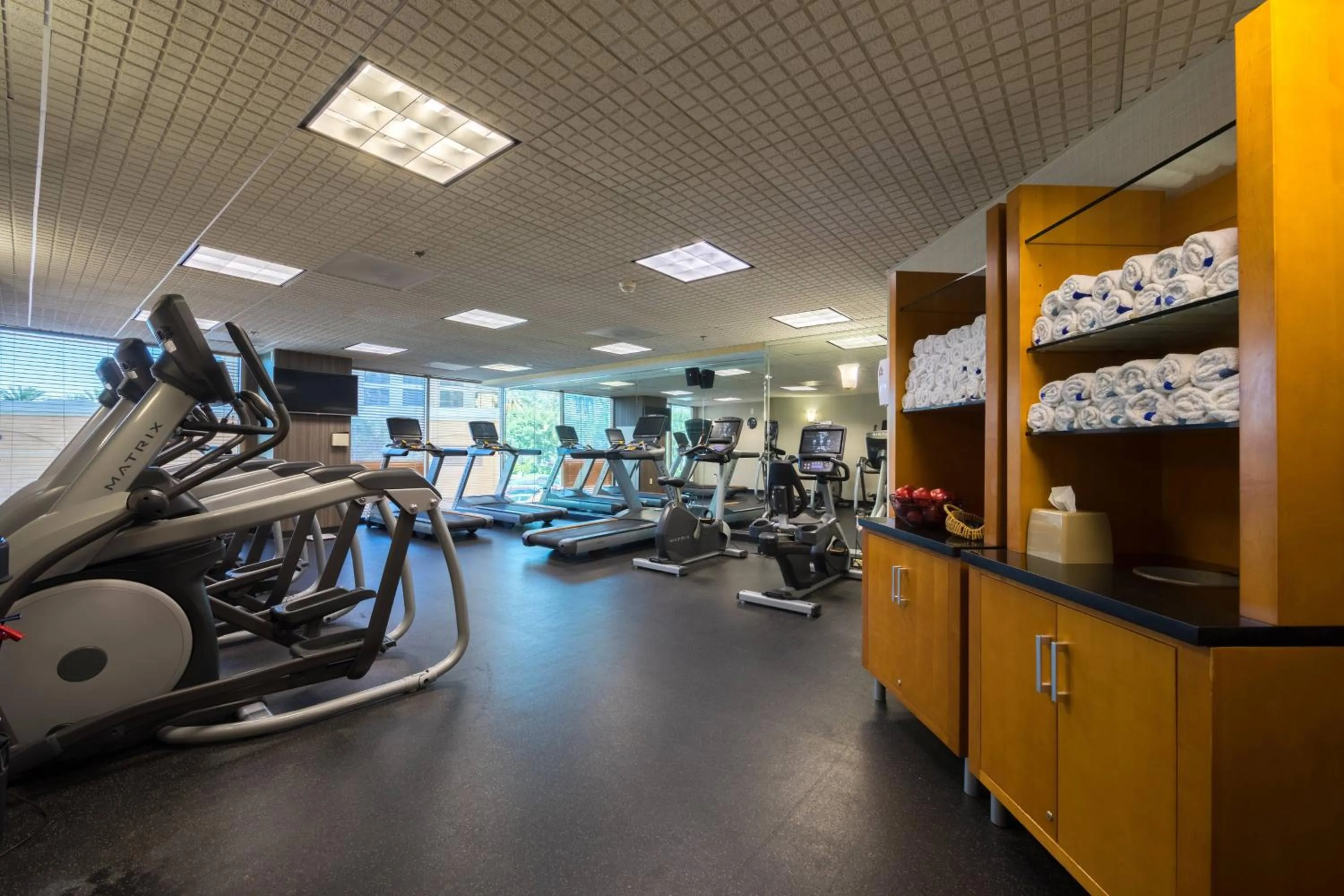 Fitness centre/facilities in Anaheim Marriott Suites
