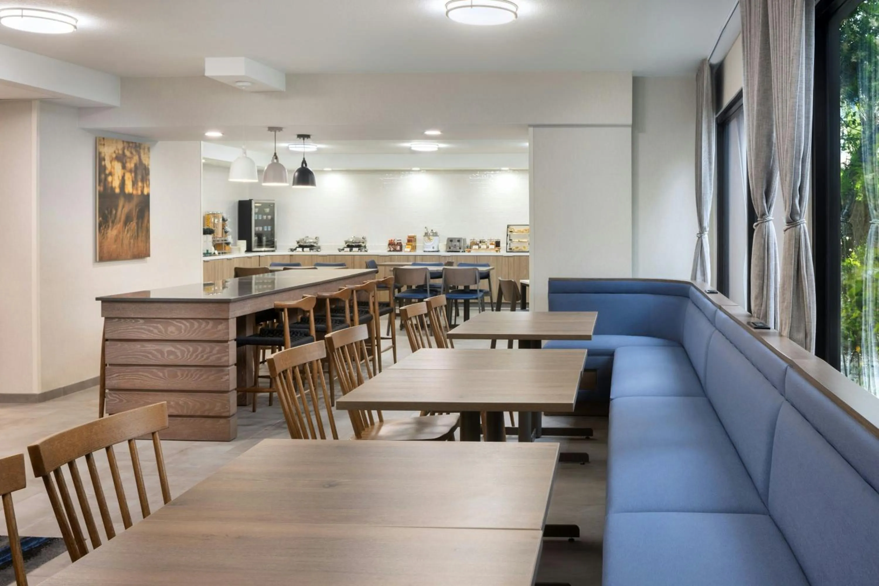 Restaurant/places to eat in Fairfield by Marriott Mission Viejo Orange County