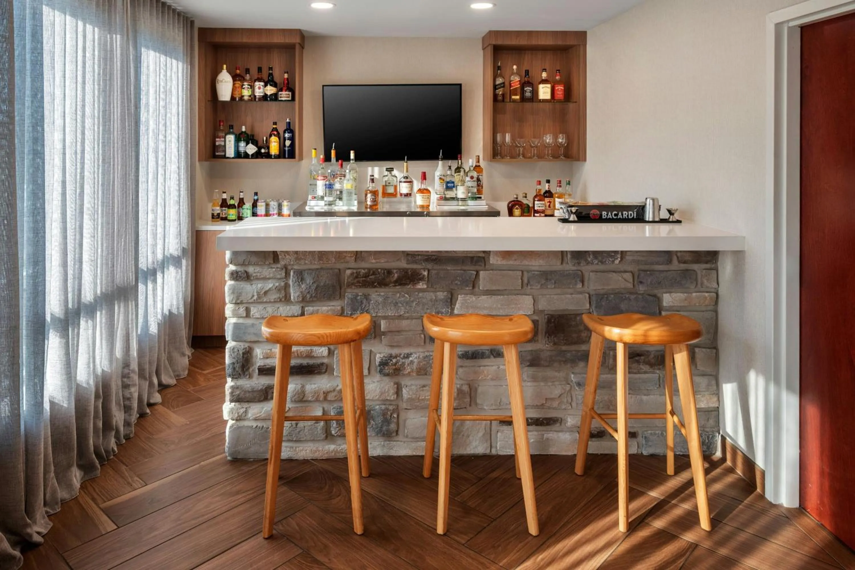 Lounge or bar in Fairfield Inn & Suites by Marriott Somerset