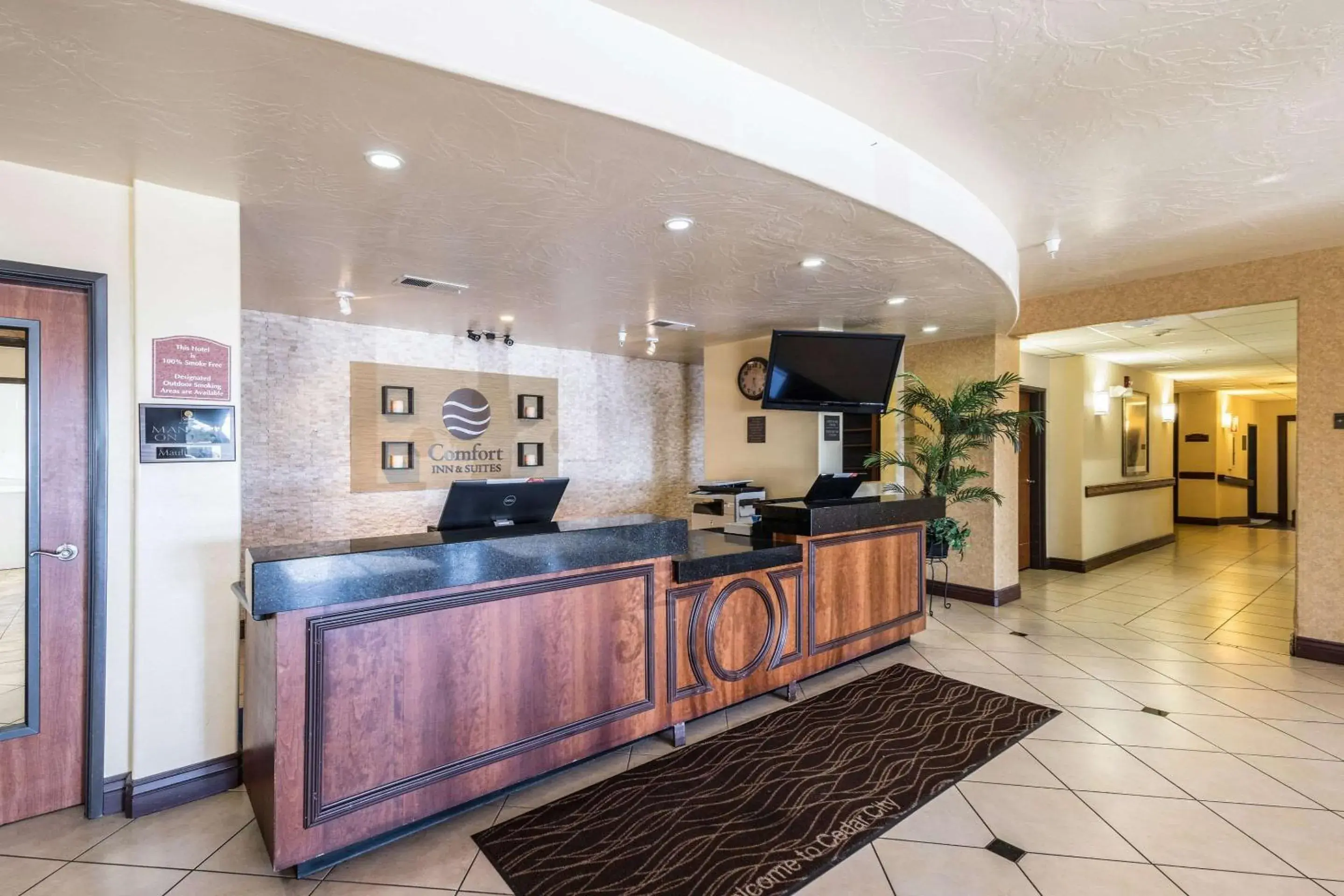 Lobby or reception in Comfort Inn & Suites Lobby or reception in Comfort Inn & Suites