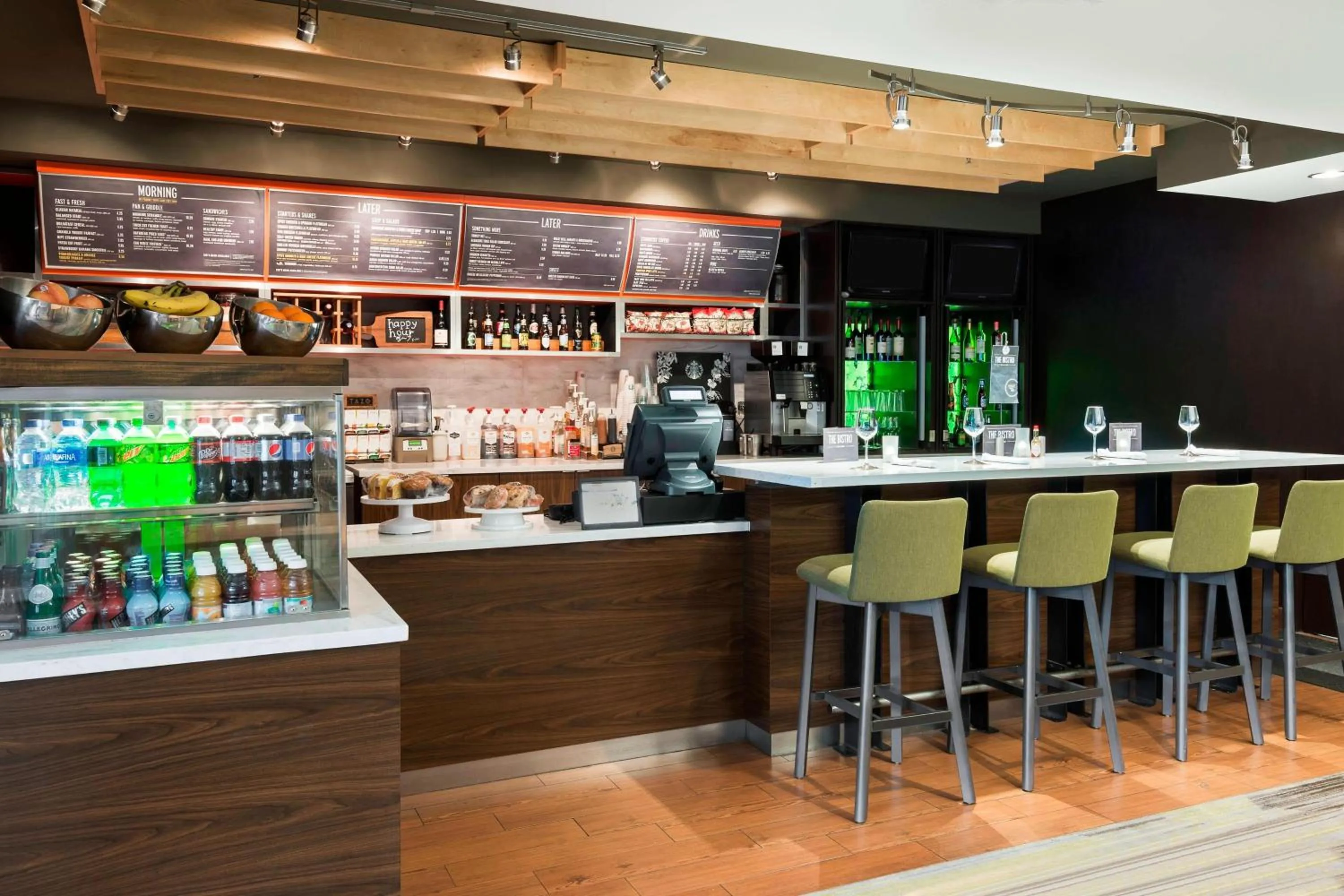 Lounge or bar in Courtyard Sarasota Bradenton Airport