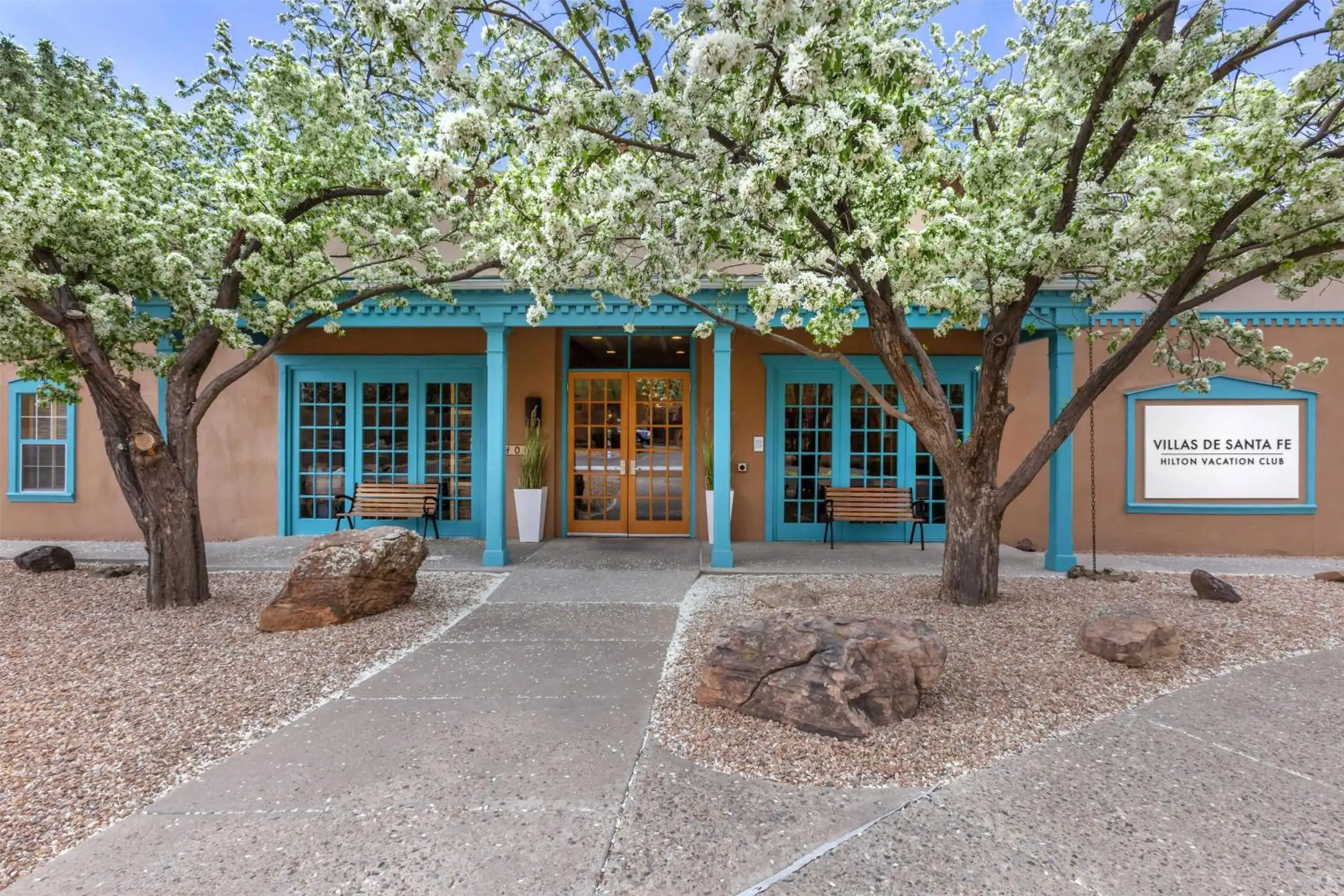 Property building in Hilton Vacation Club Villas de Santa Fe Property building in Hilton Vacation Club Villas de Santa Fe