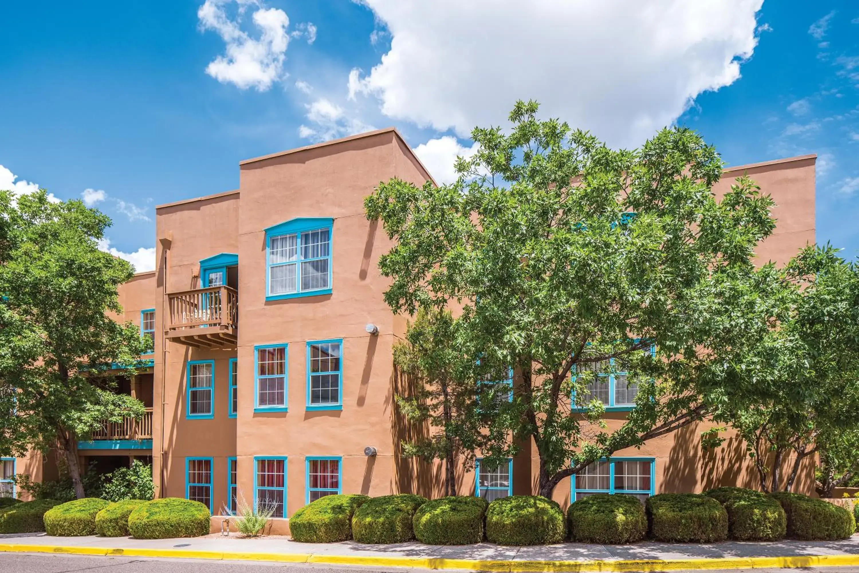 Property building in Hilton Vacation Club Villas de Santa Fe Property building in Hilton Vacation Club Villas de Santa Fe