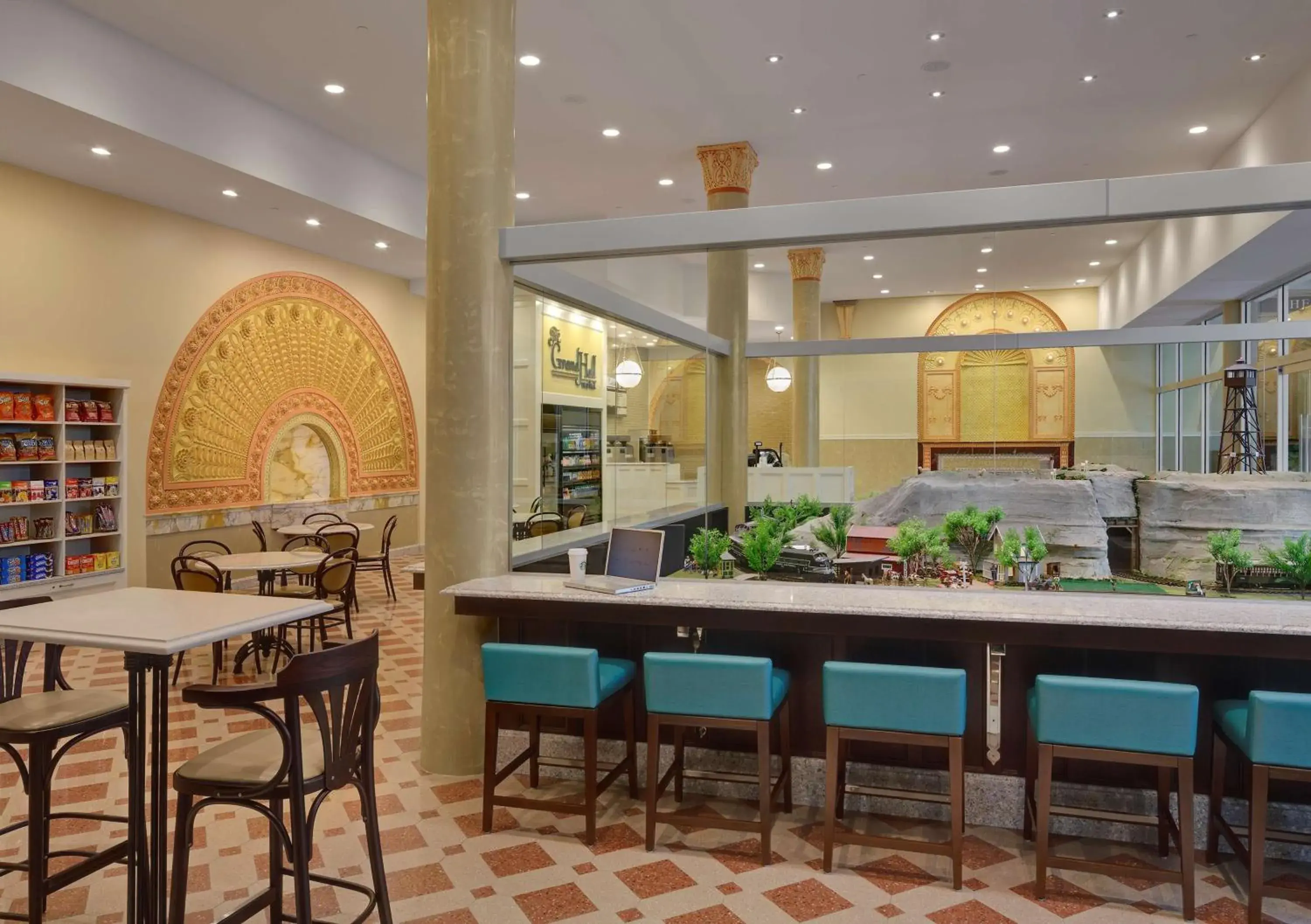 Restaurant/places to eat in St. Louis Union Station Hotel, Curio Collection by Hilton Restaurant/places to eat in St. Louis Union Station Hotel, Curio Collection by Hilton