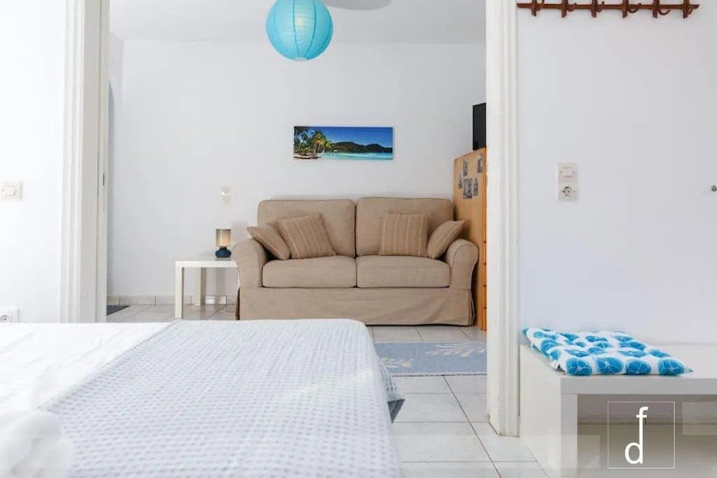 Bed in Karantou
