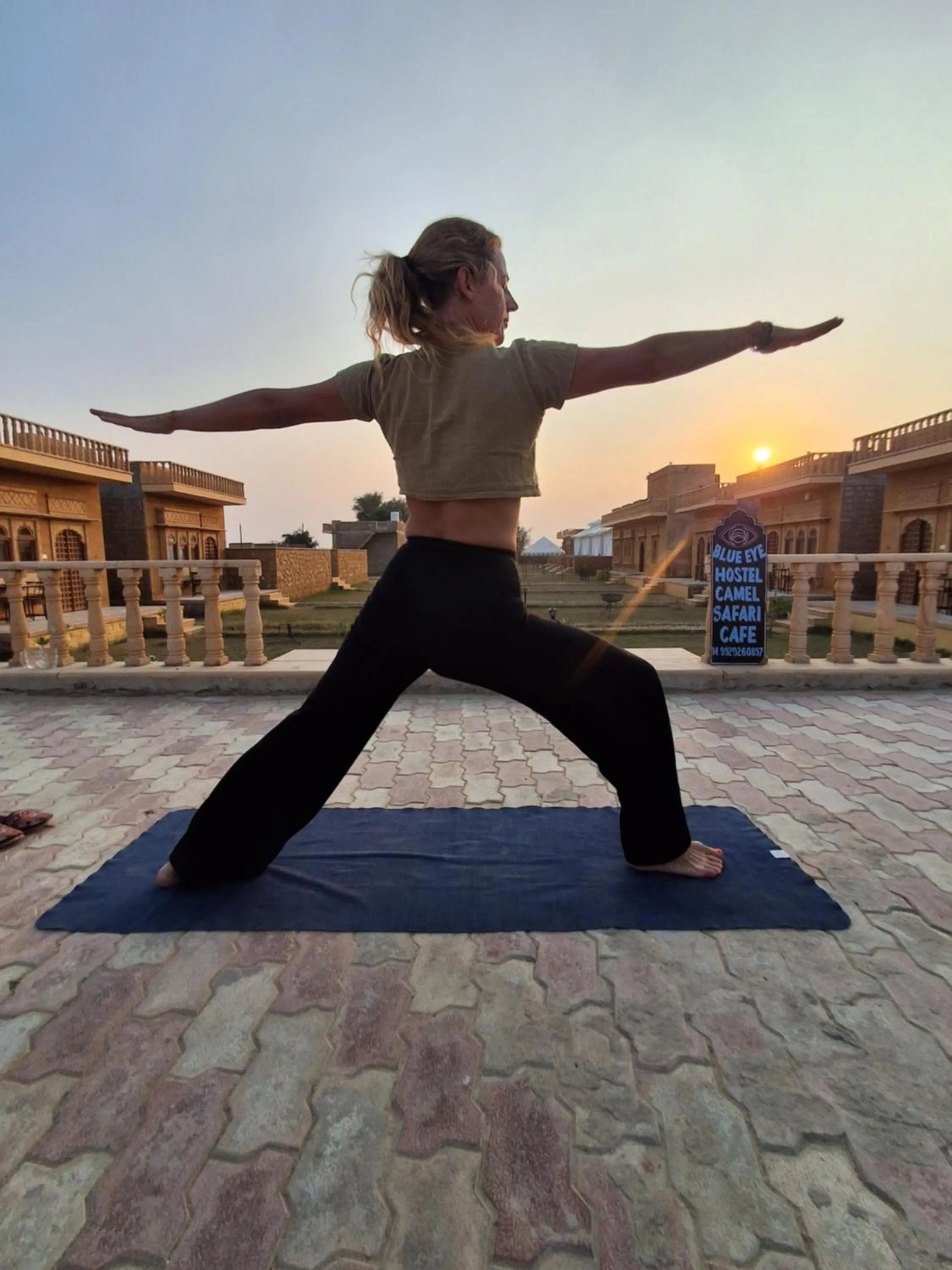 Day in Blue Eye Hostel