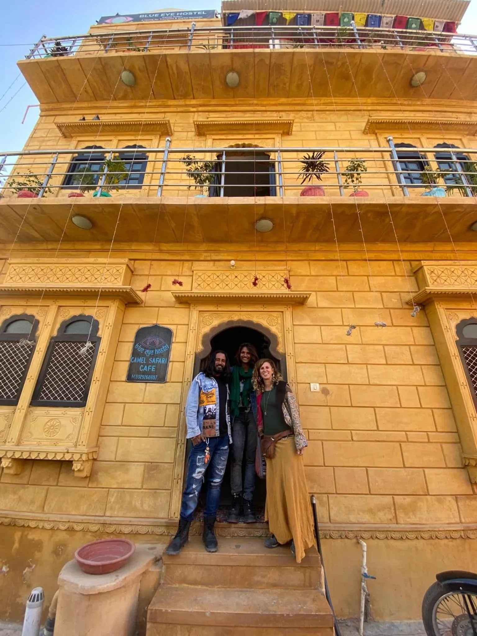 Property building in Blue Eye Hostel