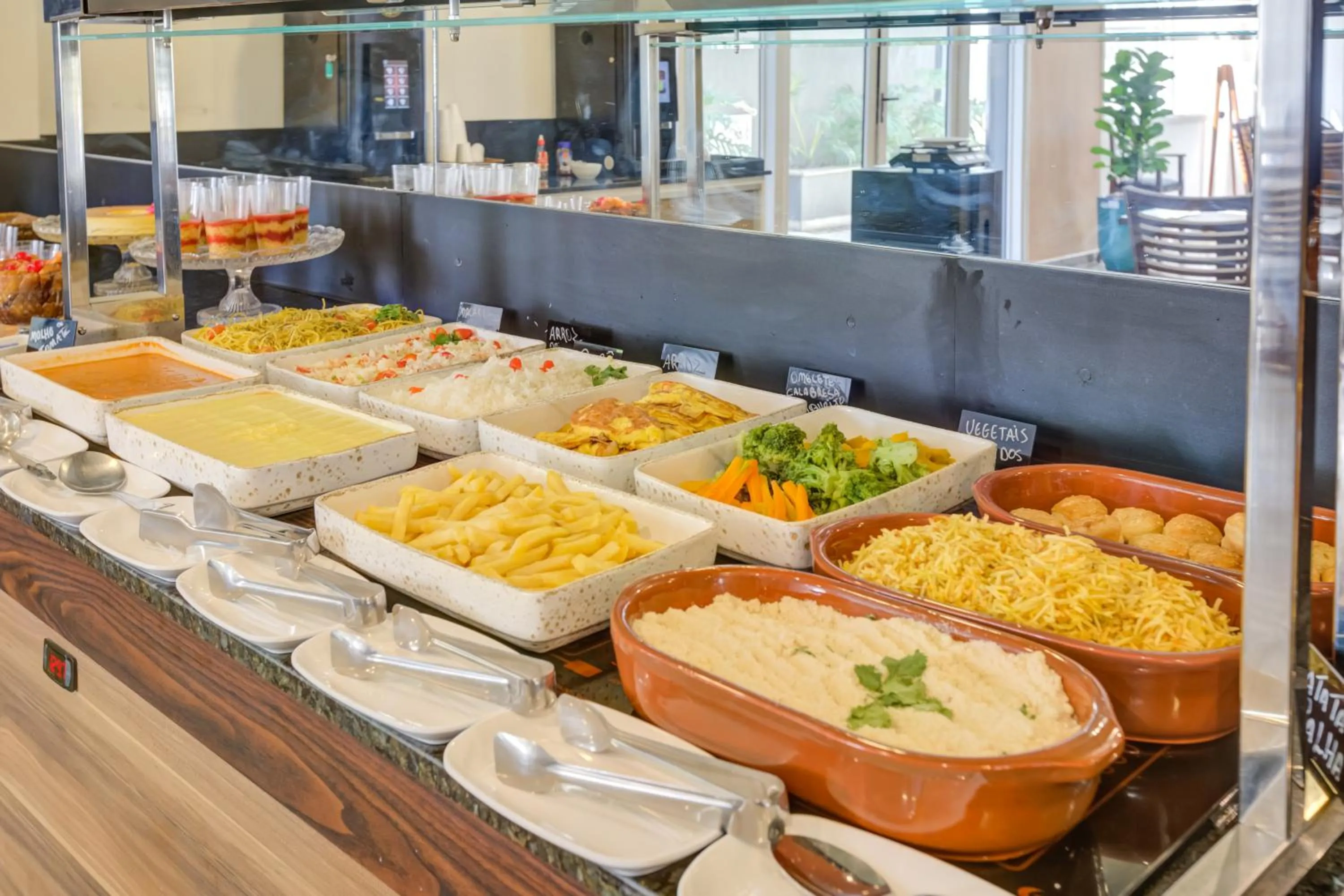 Food and drinks in Wyndham Sao Paulo Paulista