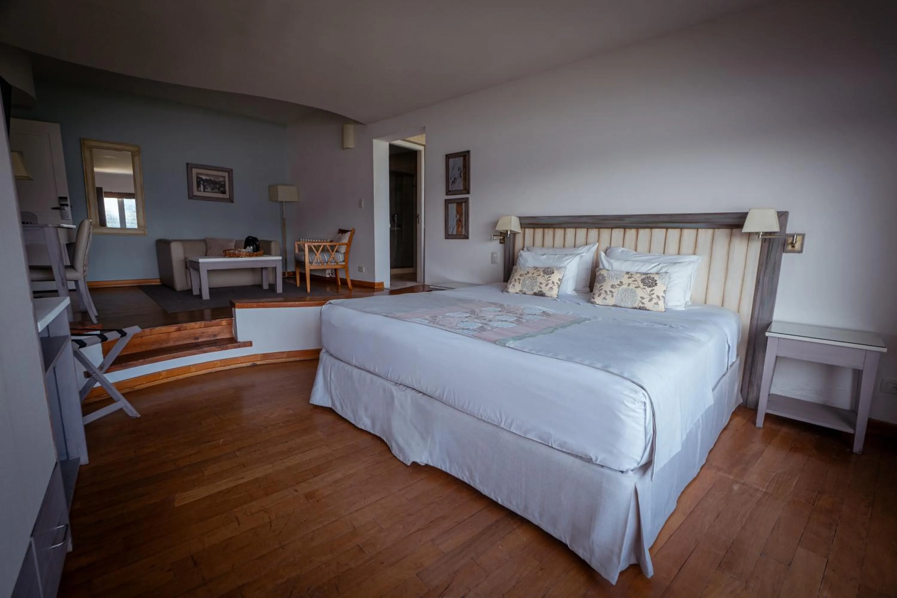 Lake view, Bed in Sol Arrayan Hotel & Spa