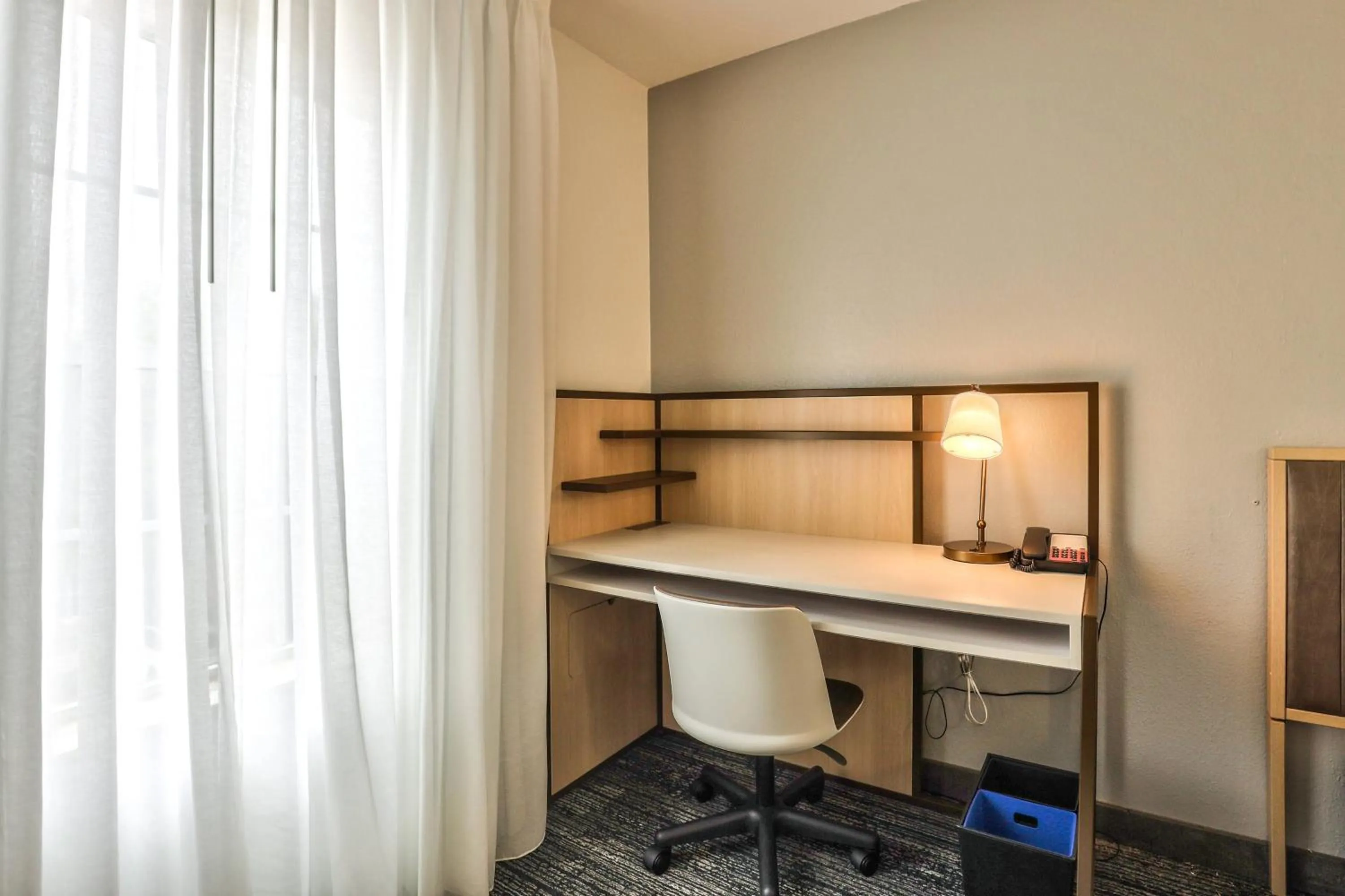 Bedroom in Alluxsuites at 1876, an Ascend Collection Hotel