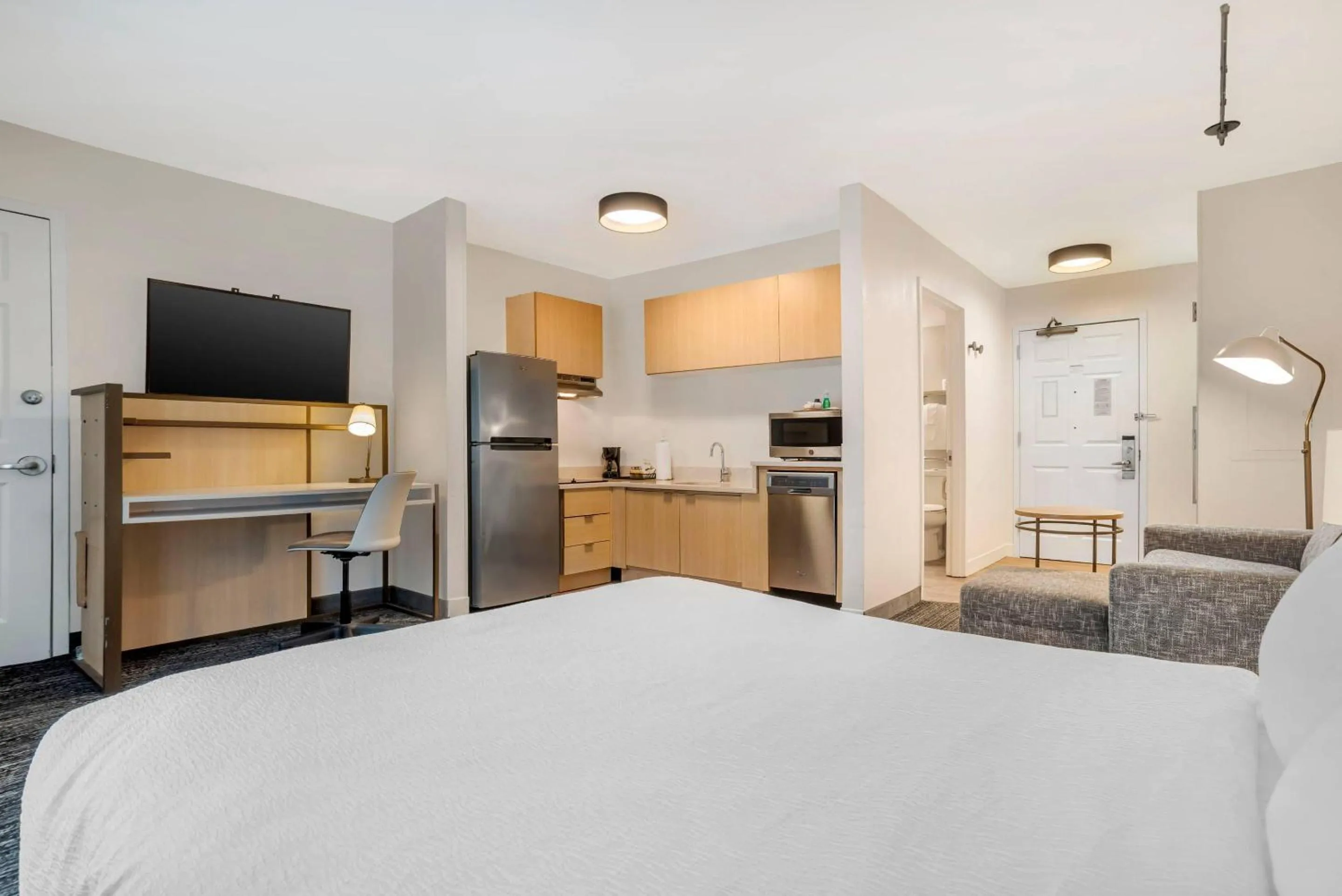 Bedroom, Bed in Alluxsuites at 1876, an Ascend Collection Hotel