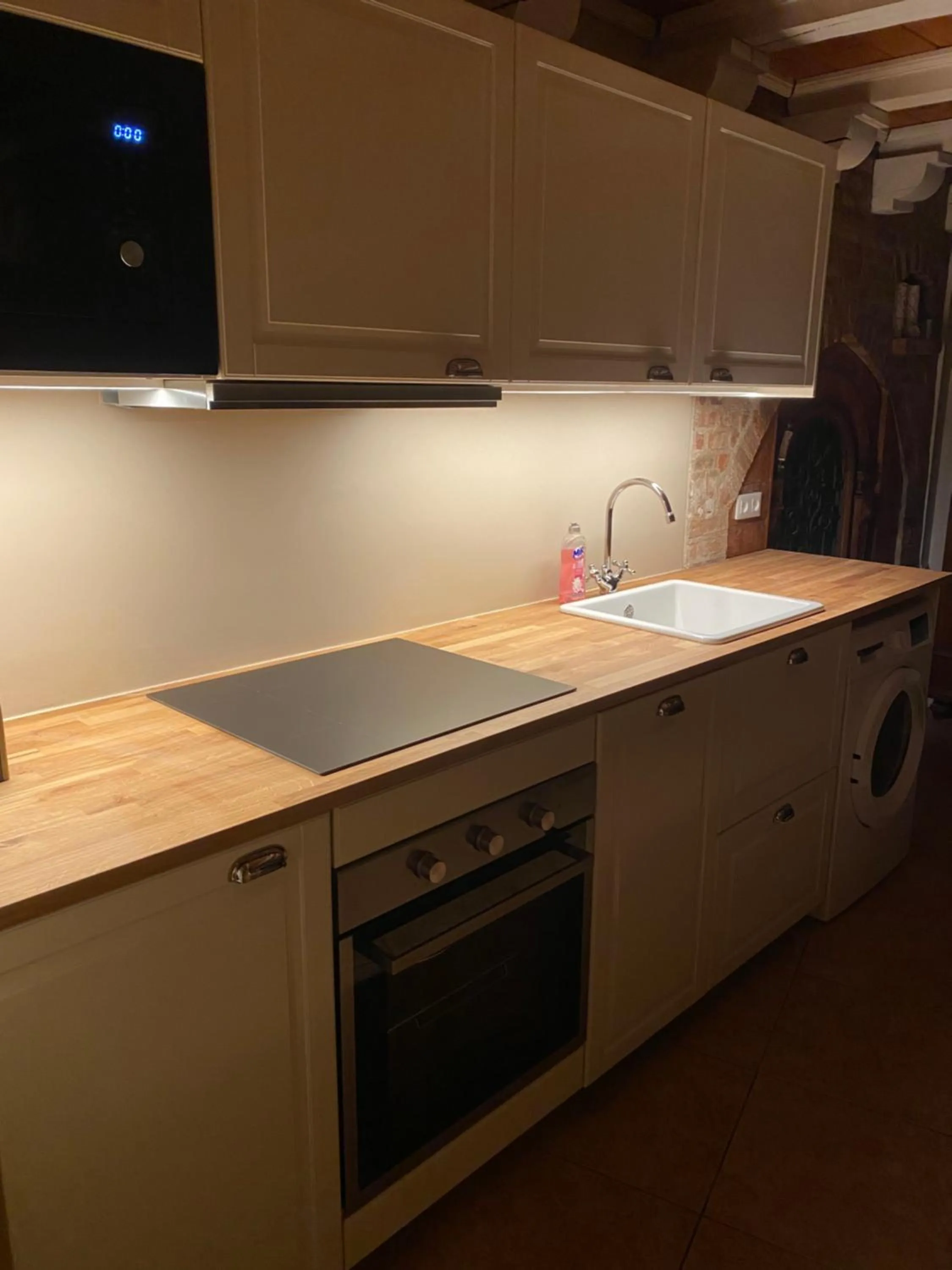 Kitchen or kitchenette in La Dependance de la Villa des Oiseaux - La Petite Pierre