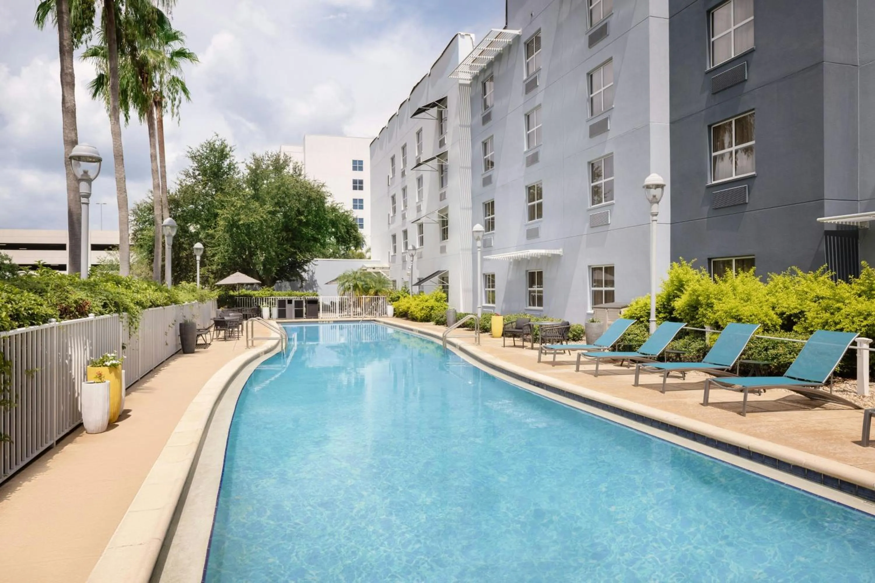 Swimming pool in TownePlace Suites Tampa Westshore/Airport