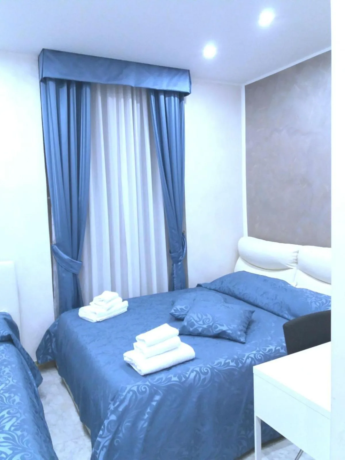 Bed in Oscar 2