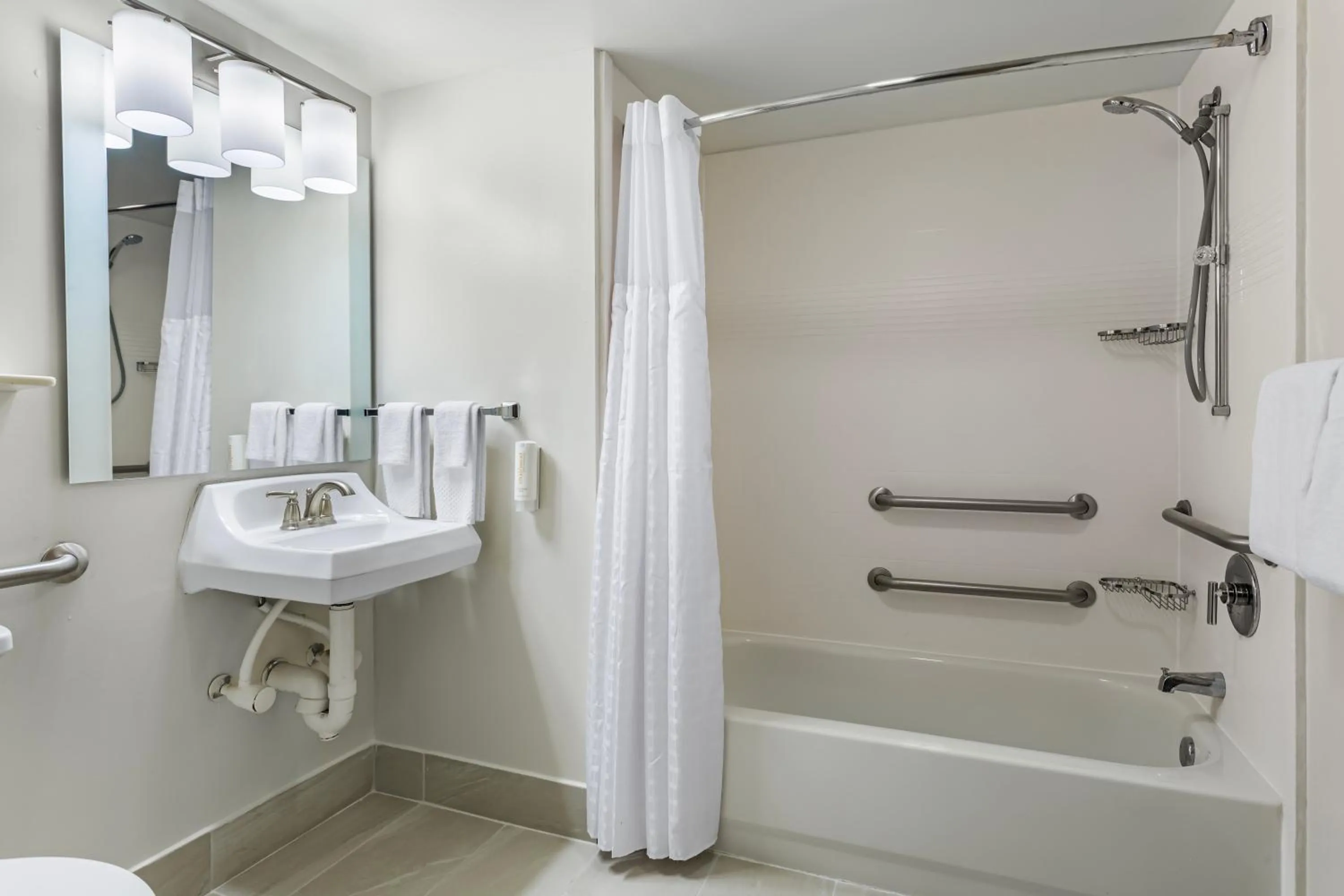 Bathroom in MainStay Suites Tampa Moffitt-USF