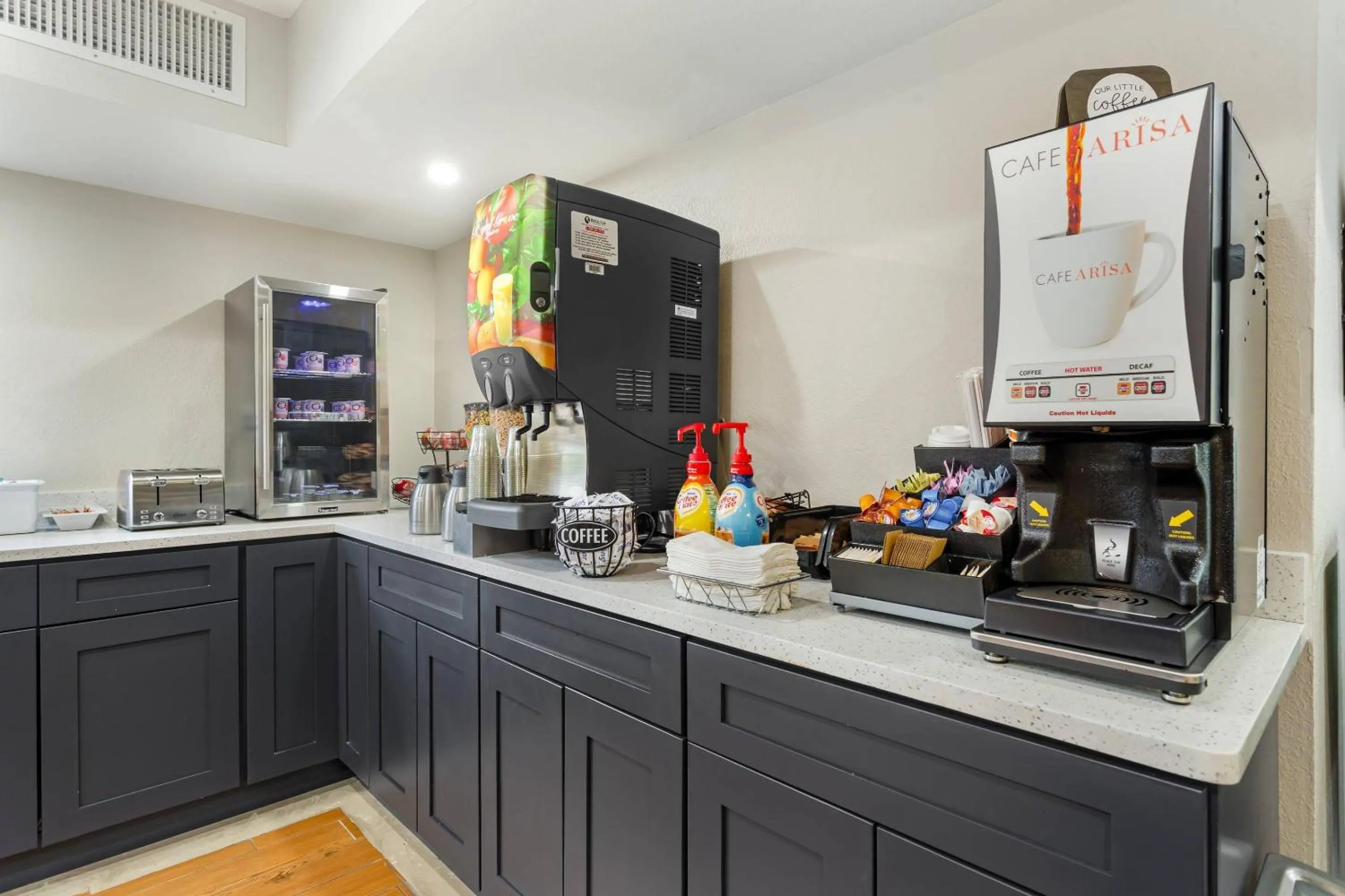 Breakfast in MainStay Suites Tampa Moffitt-USF