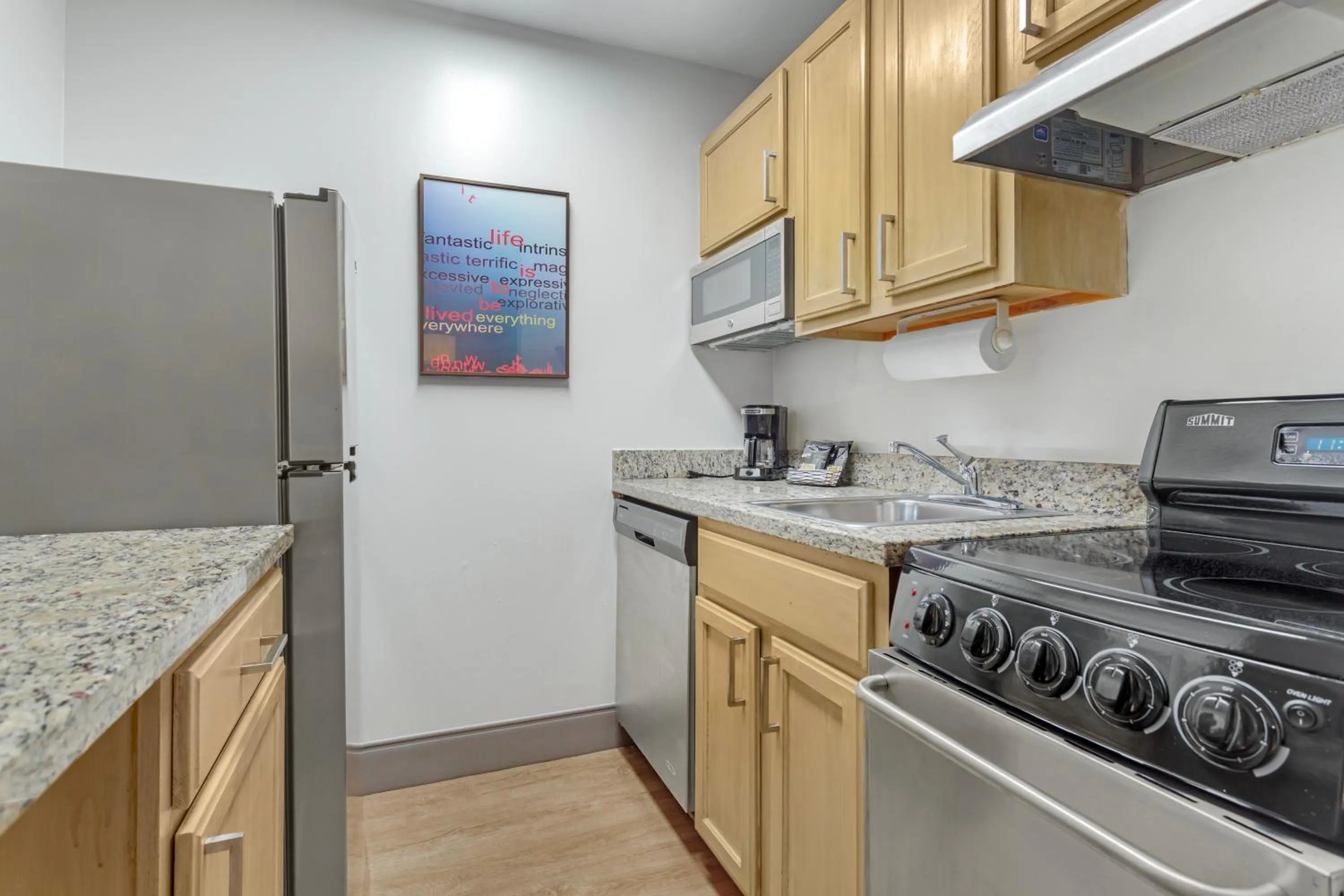 Kitchen or kitchenette in MainStay Suites Tampa Moffitt-USF