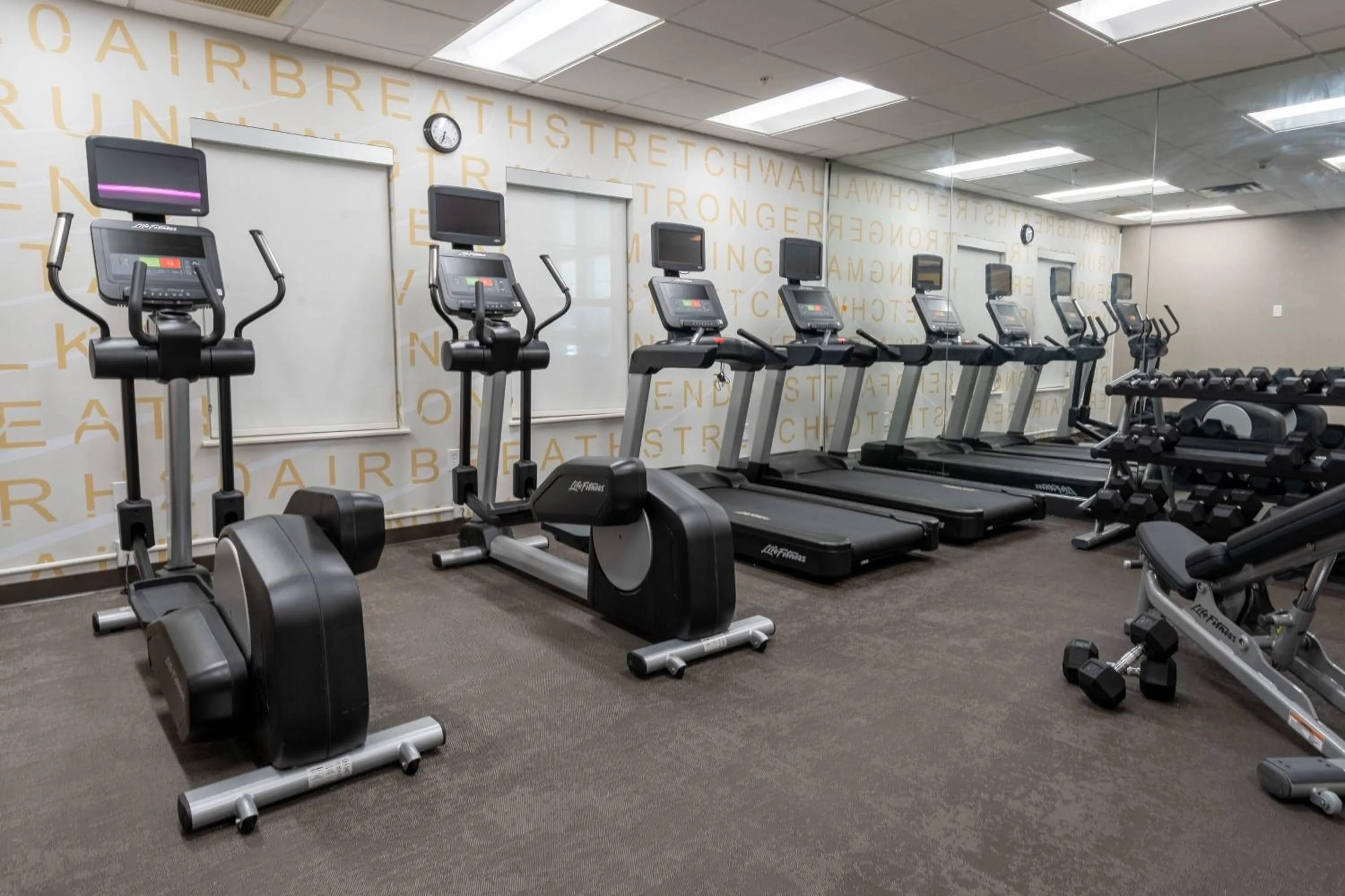 Fitness centre/facilities in Residence Inn by Marriott Princeton at Carnegie Center